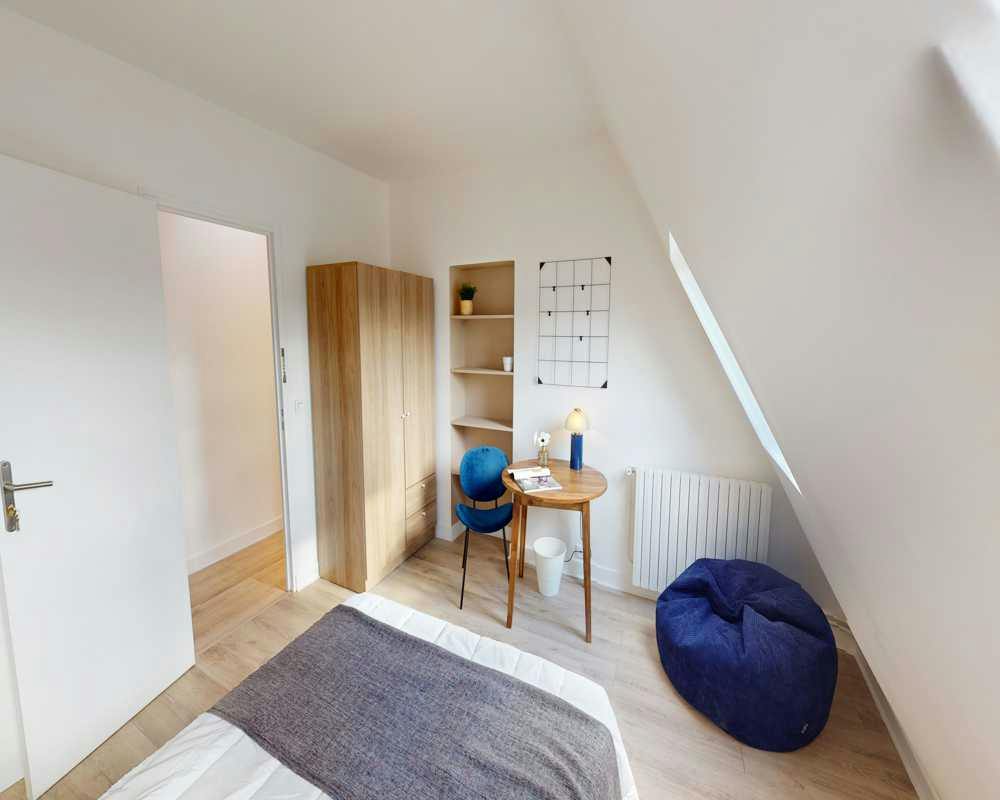 Private room for rent on Rue Taitbout, Paris - Vue 5