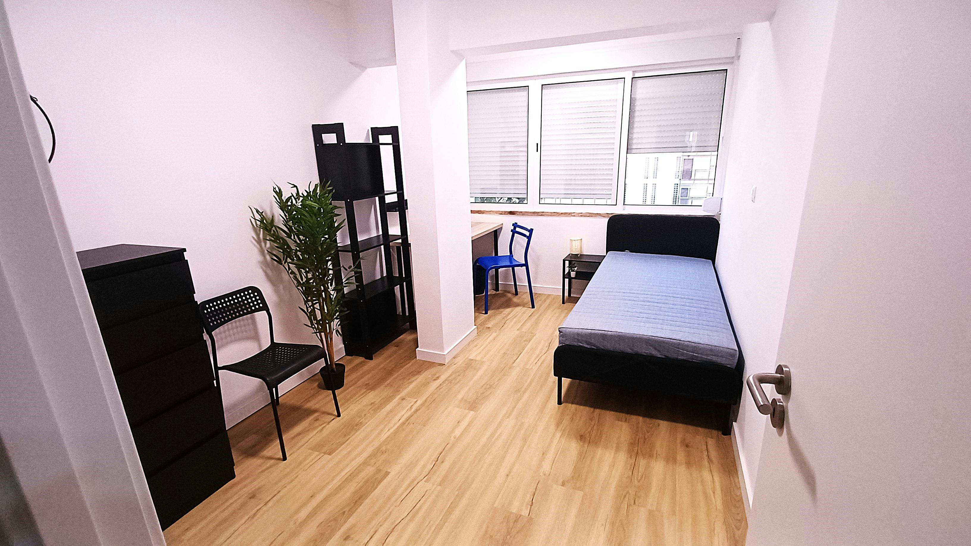 Privé kamer te huur voor € 595 per maand in Caparica, Rua da Bela Vista