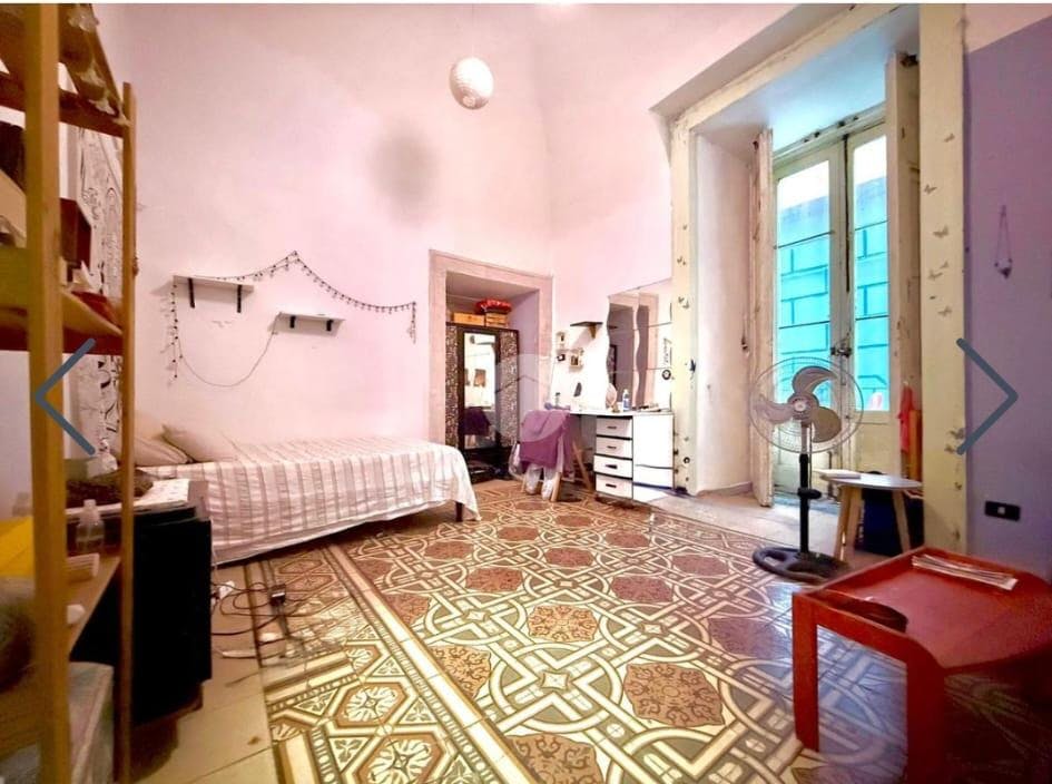 Via Atri, Naples preview