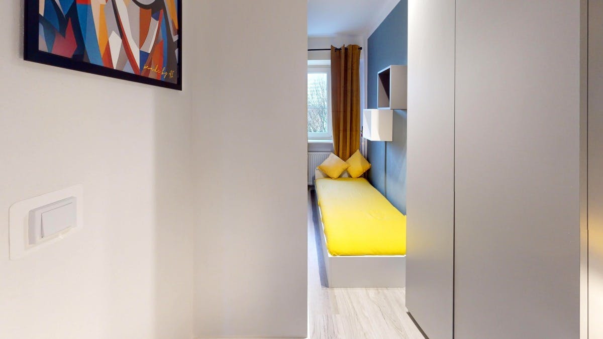 Wrzeciono, Warsaw preview