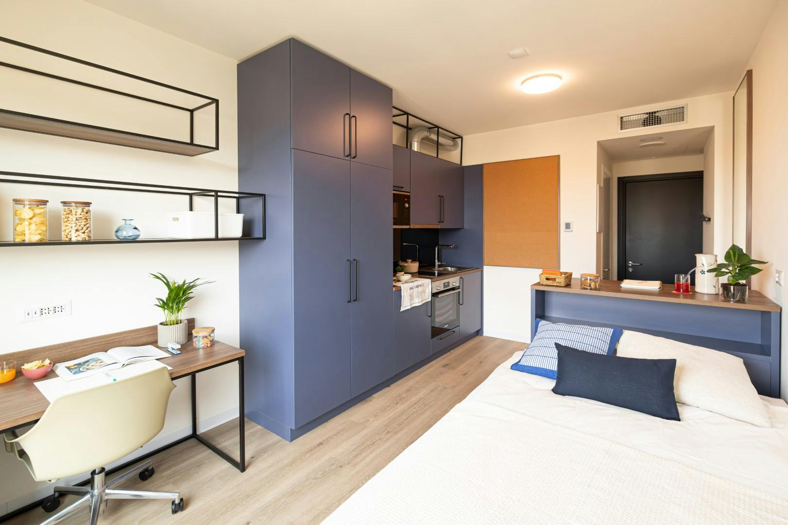 Studio à louer pour 1 129 €/mois à Bologna, Via Sebastiano Serlio