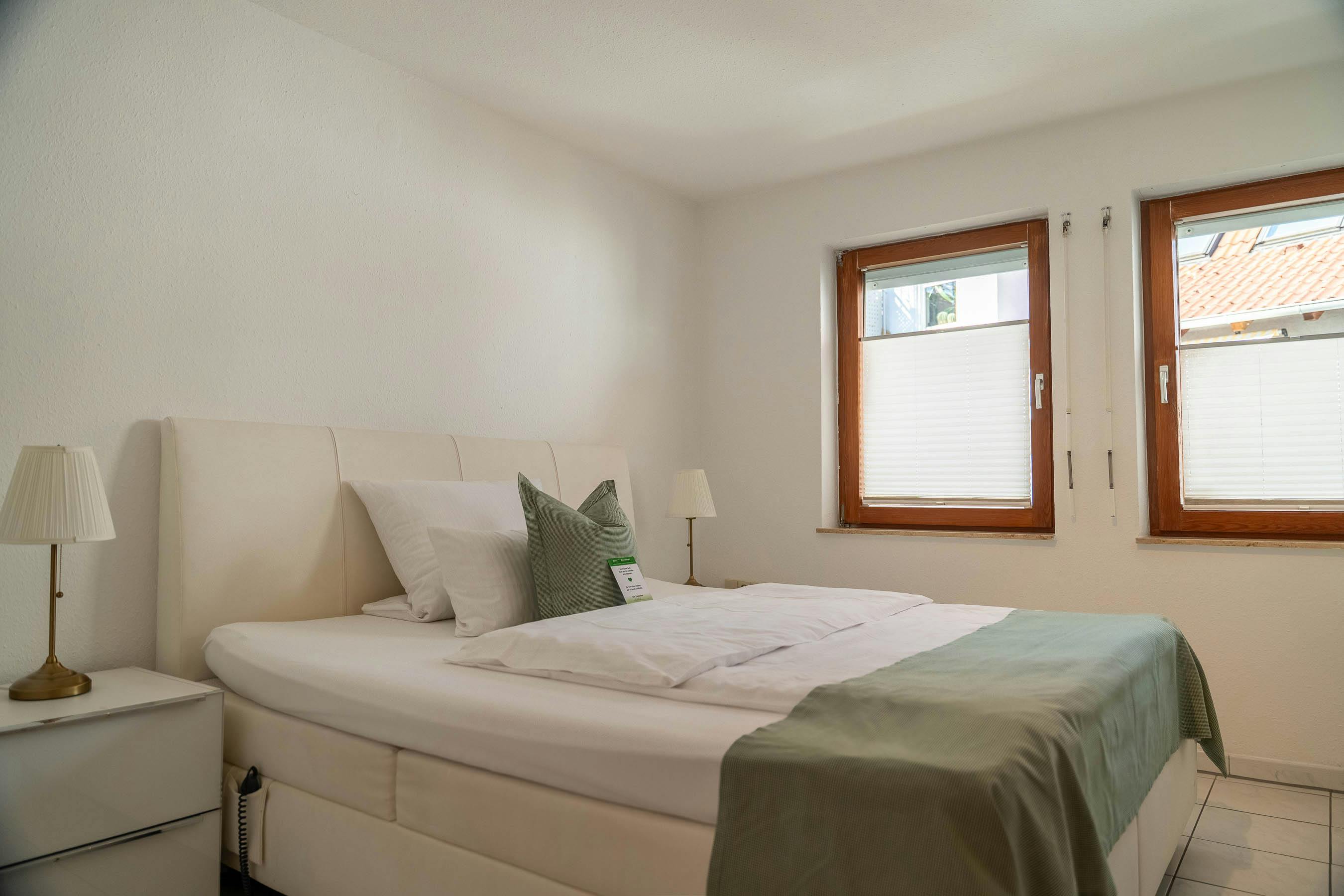 Apartment for rent for €5,350 per month in Böblingen, Kalkofenstraße