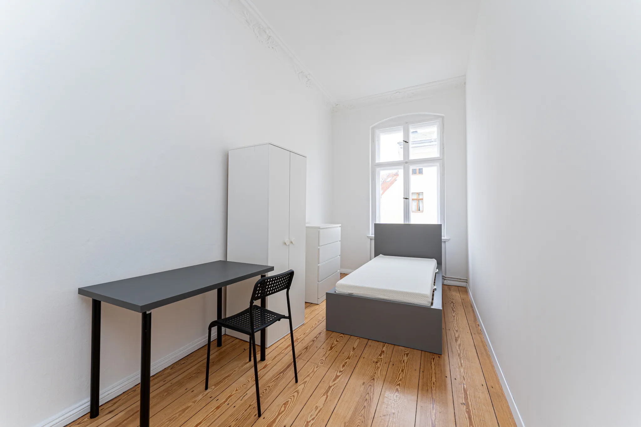 Mittenwalder Straße, Berlin preview