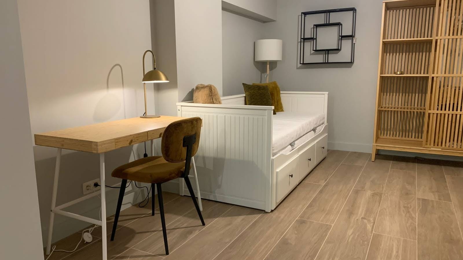 preview gallery tile