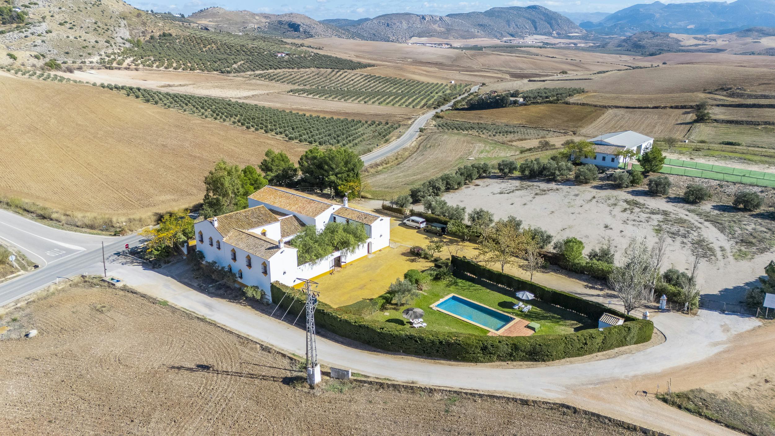 House for rent for €9,999 per month in Ronda, Calle Campillos