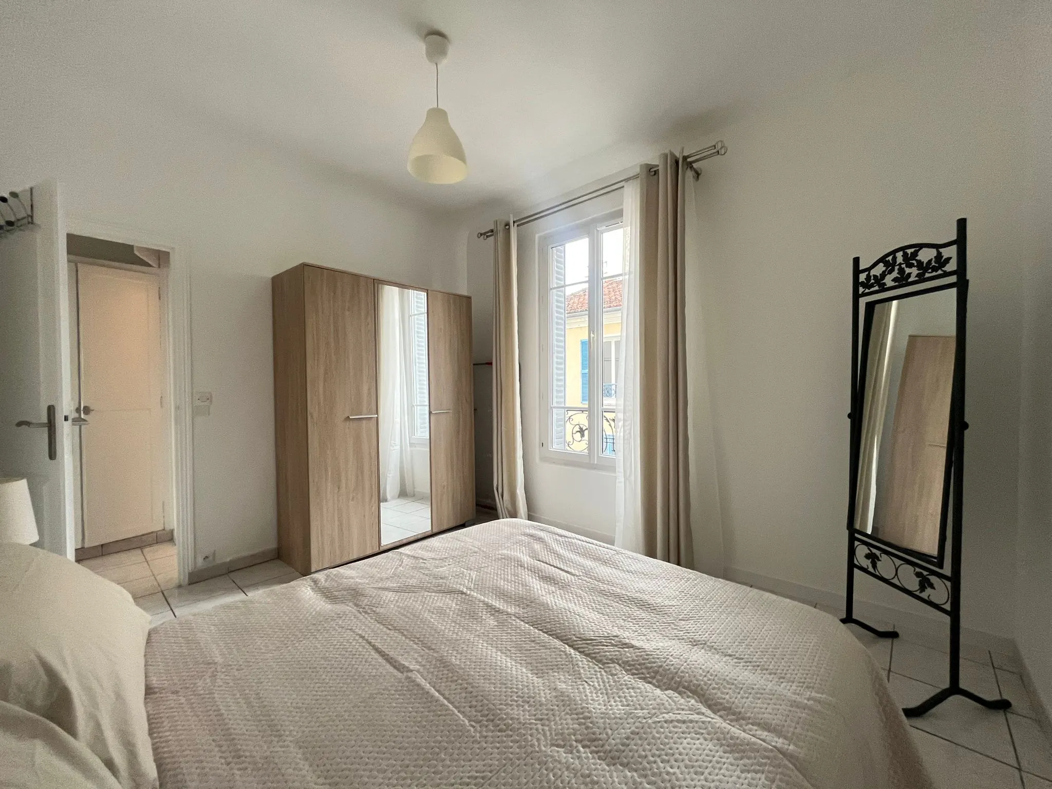 1-Bedroom Apartment in Rue Eugène Caron, Courbevoie (1670658) ROOM 3