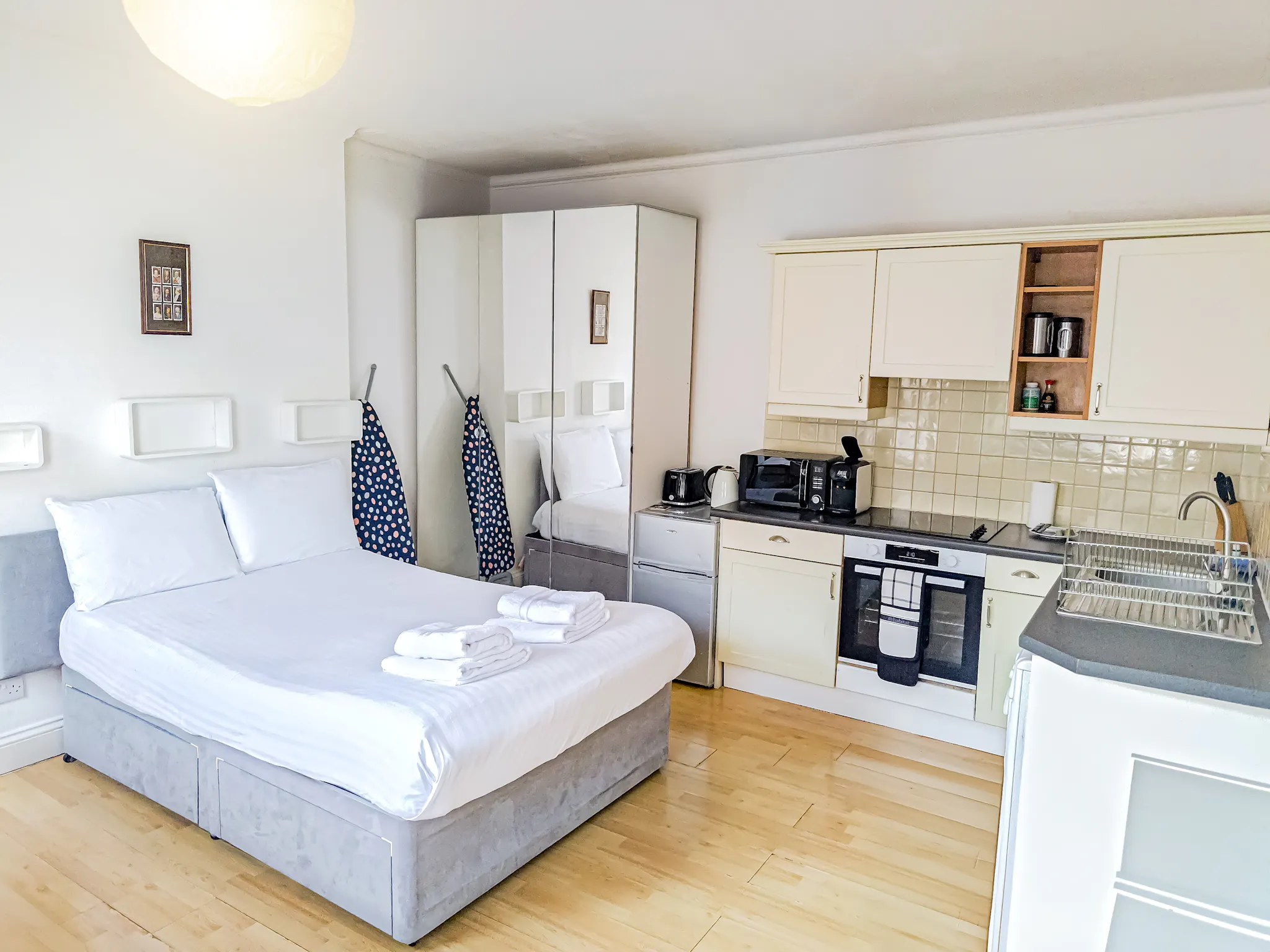 Charleville Road, London preview