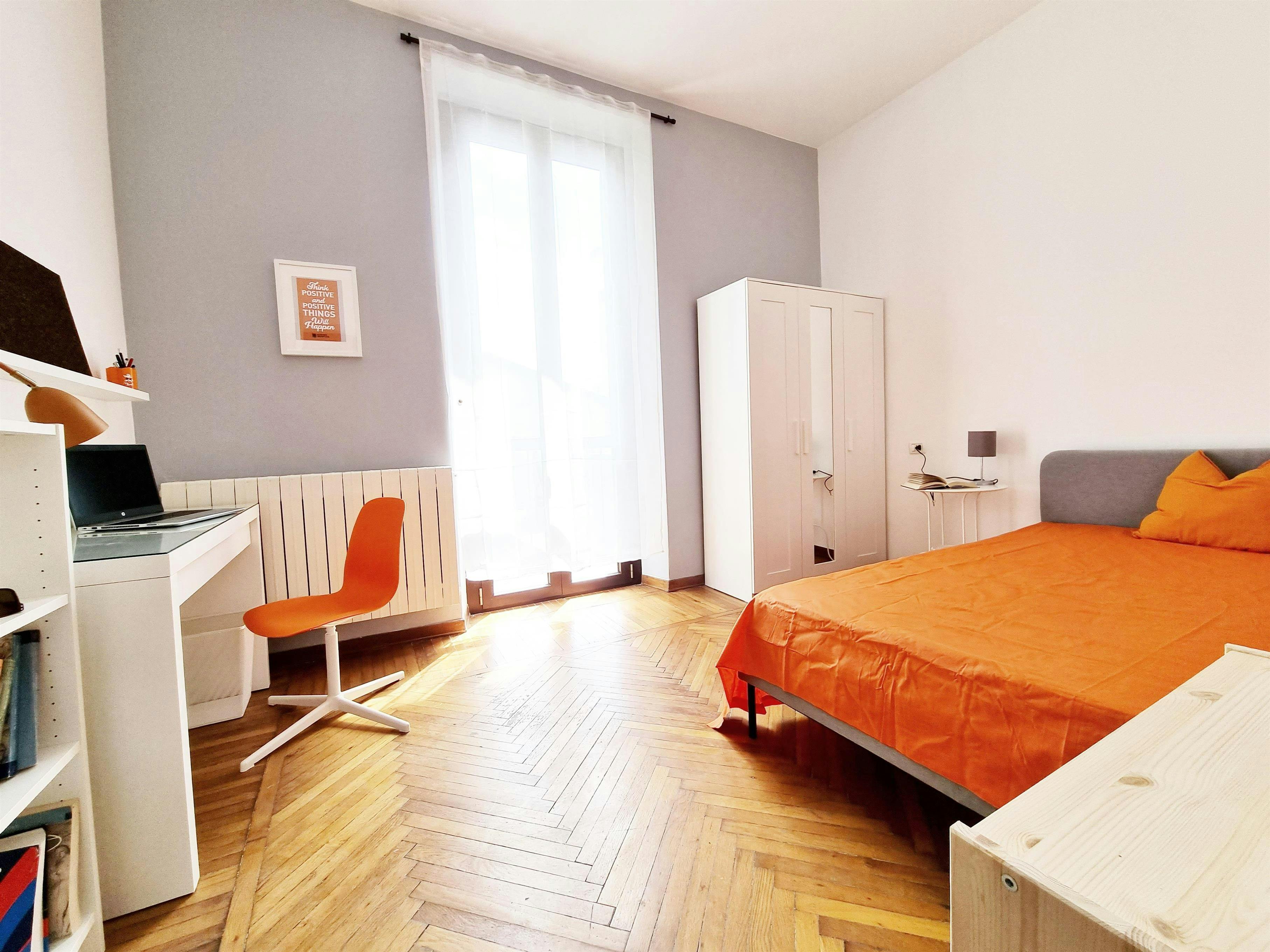 Single room Milan, 1 bed, 12m² — photo 1