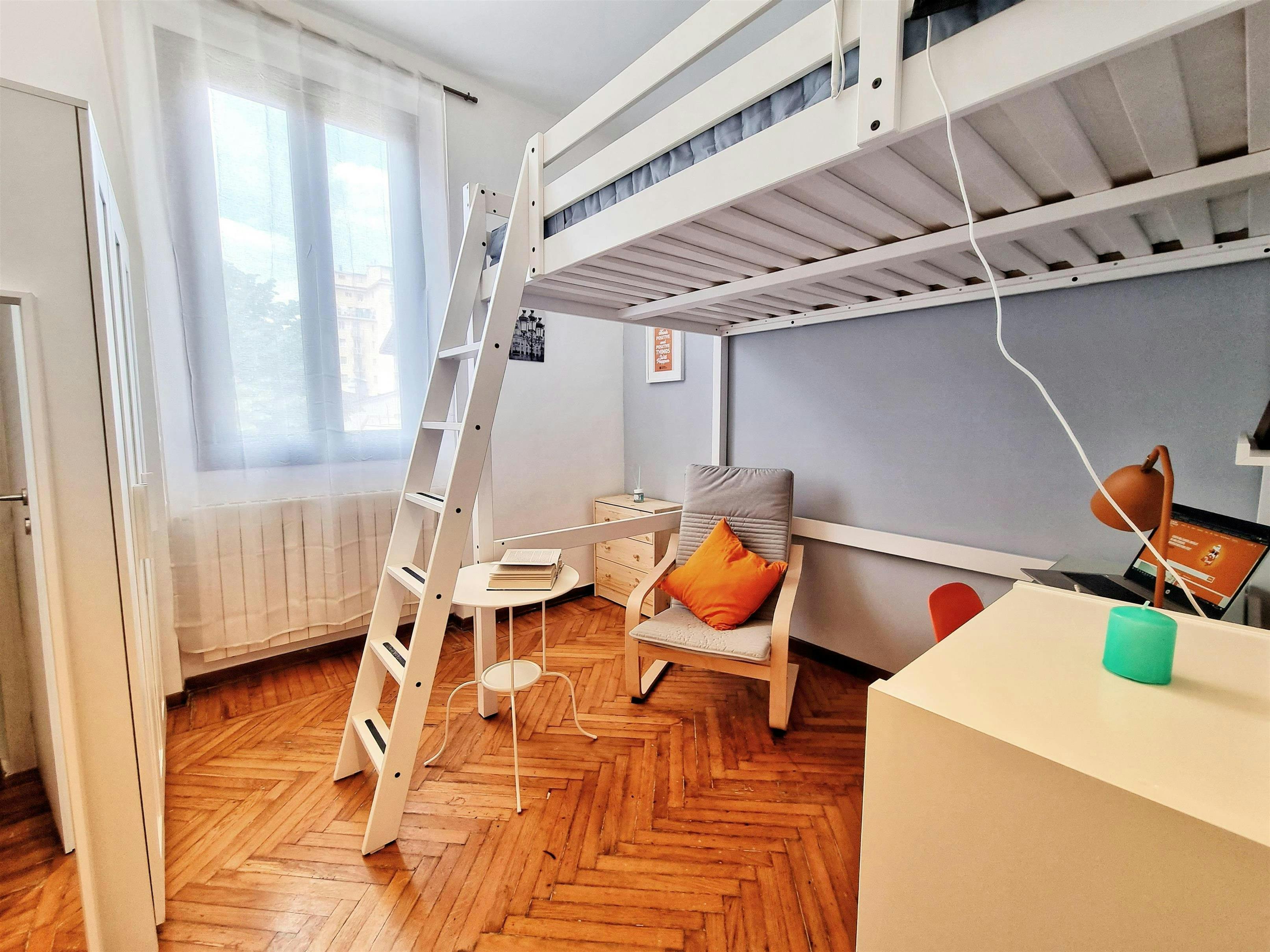 Via Bonaventura Zumbini, Milan preview