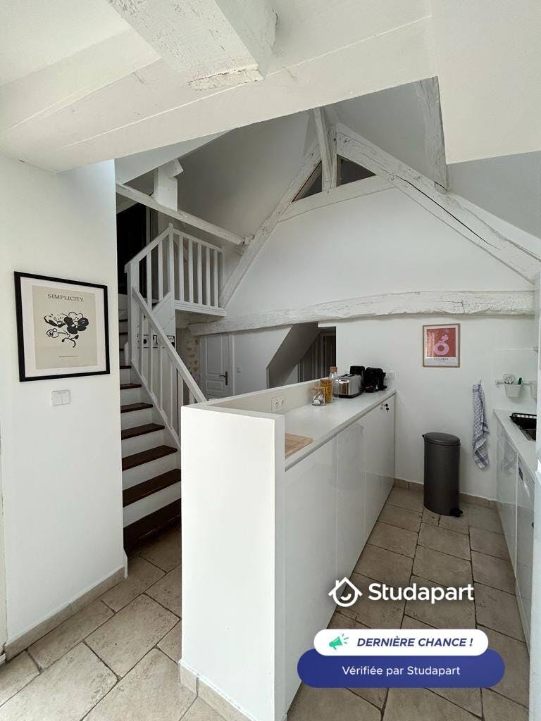 Casa para alugar por € 1.350 por mês em Vernon, Rue de Chambray