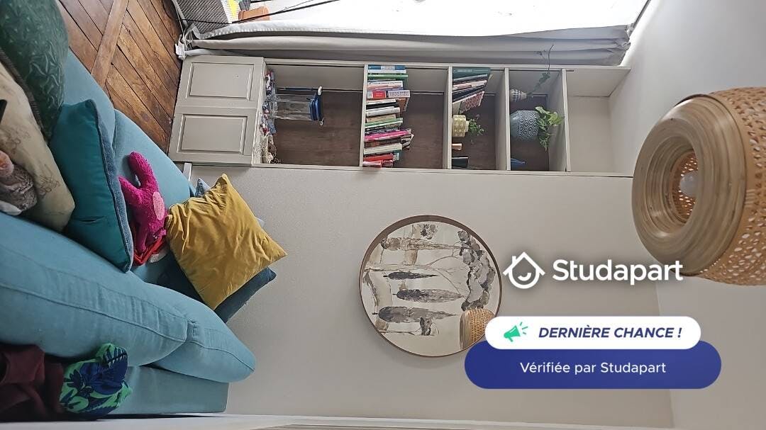 Квартира за оренду для 1 450 EUR на місяць у Rennes, Rue le Bastard