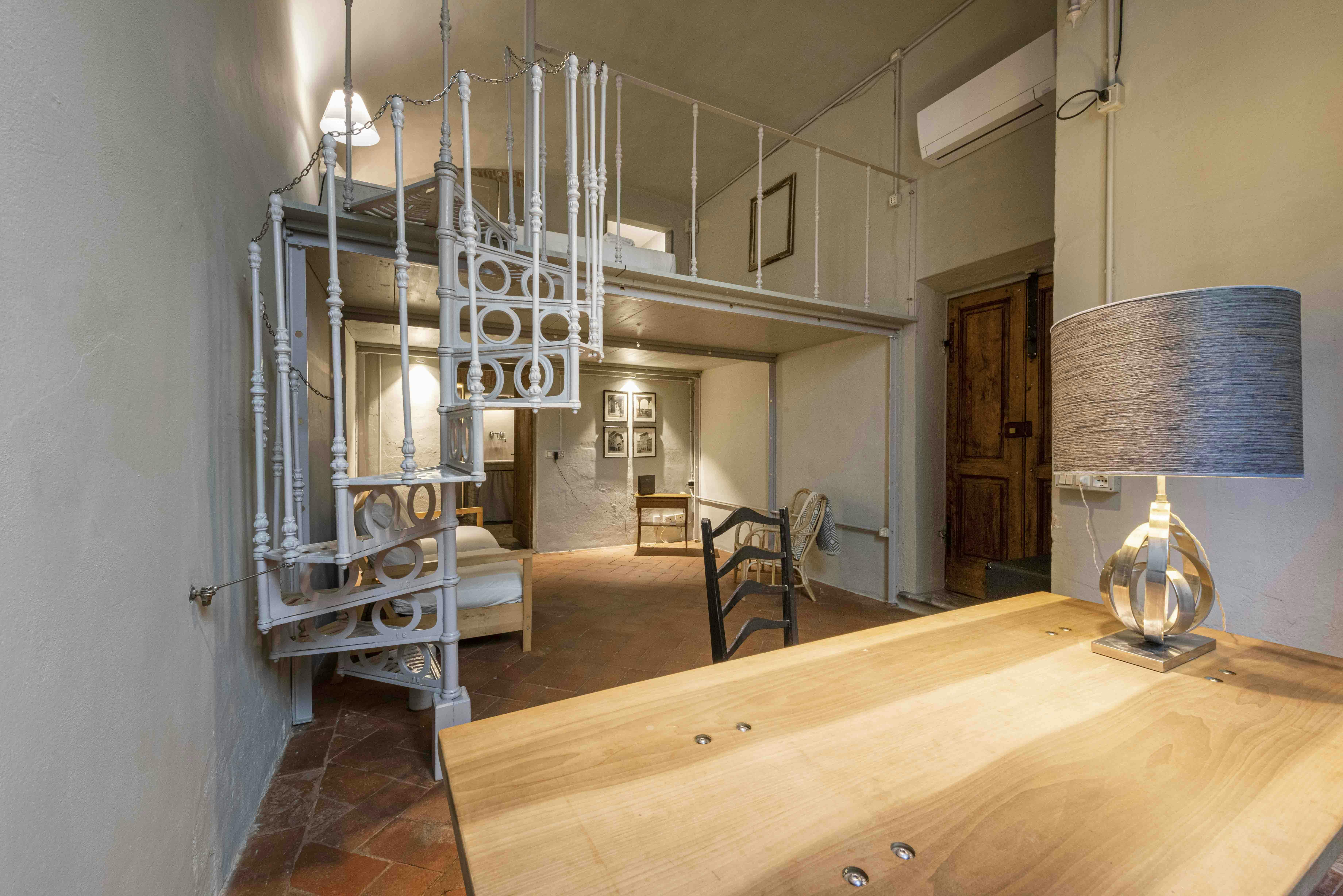 Via dei Serragli, Florence preview