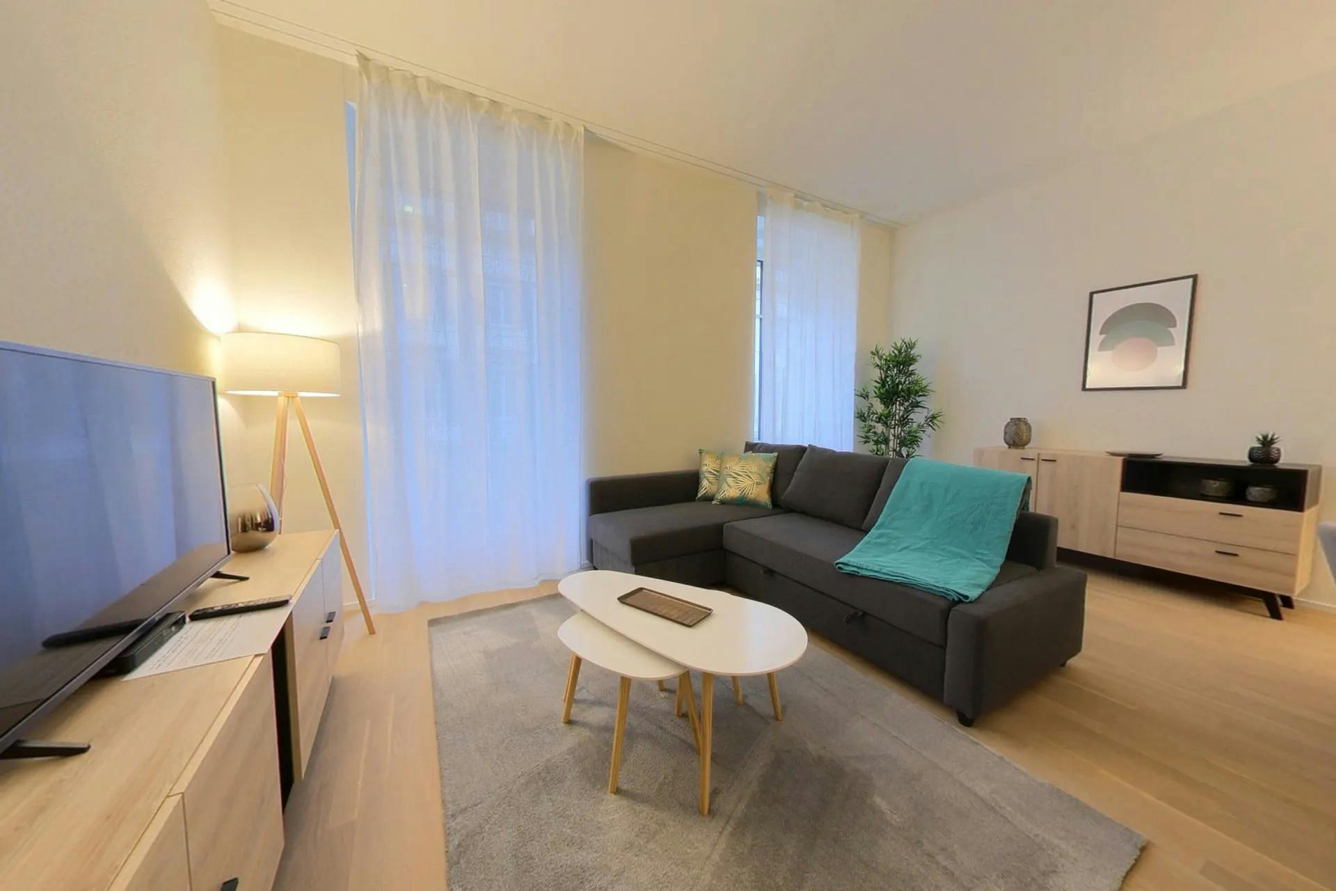 Квартира сдается в аренду за 2 900 CHF в месяц в Neuchâtel, Rue du Môle