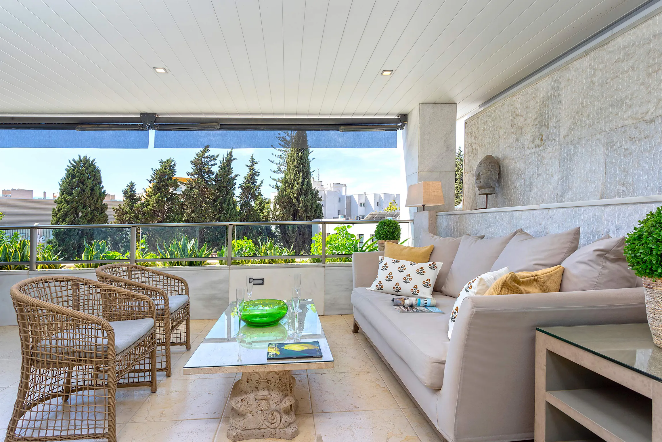 3-Bedroom Apartment in Avenida Don Jaime de Mora y Aragon, Marbella (1670870) ROOM 1