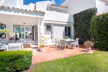 Calle Alvar Núñez 'Cabeza de Vaca, Marbella 1-Marbella-ROOM-1