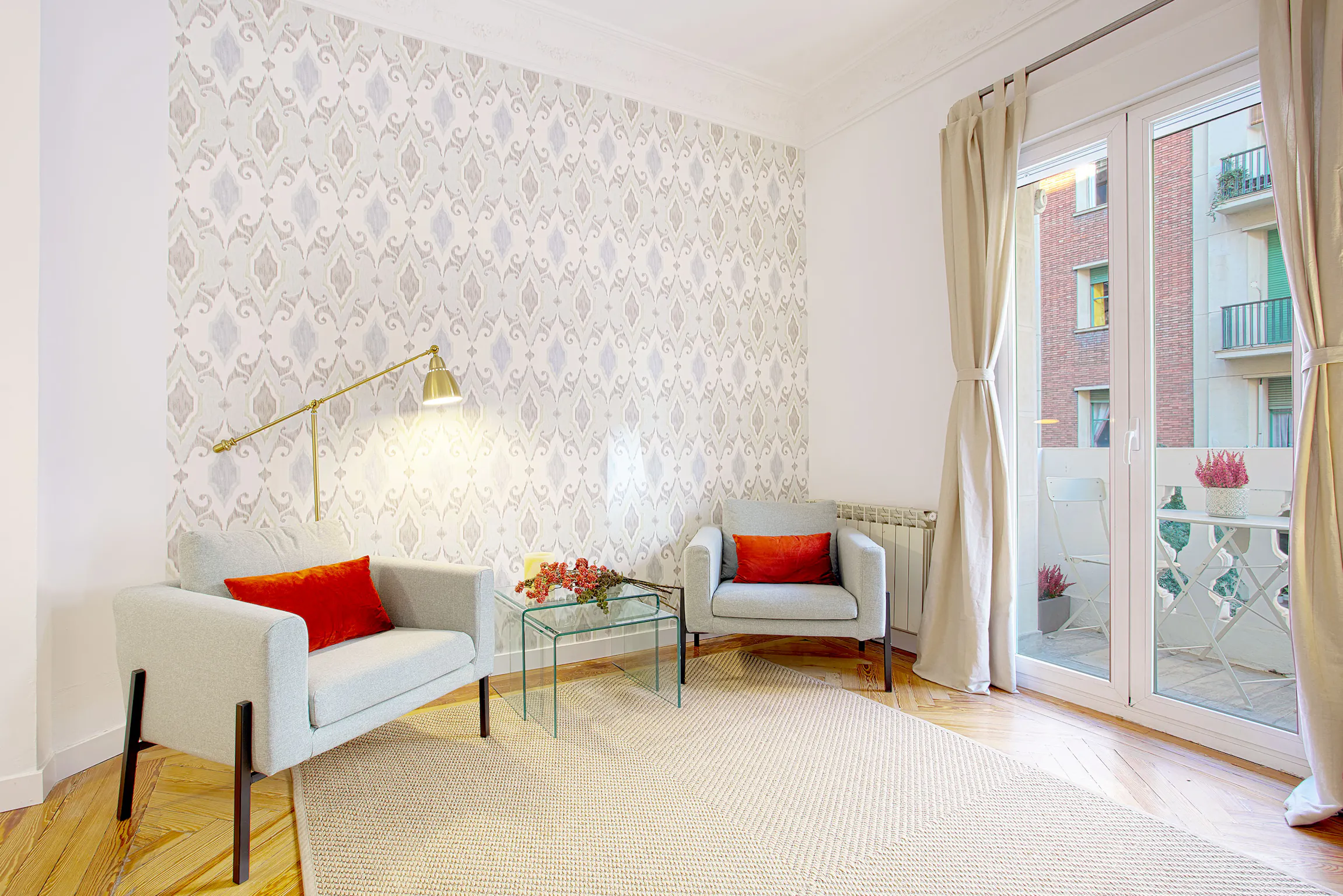 2-Bedroom Apartment in Calle de Rafael Calvo, Madrid (1670904) ROOM 3