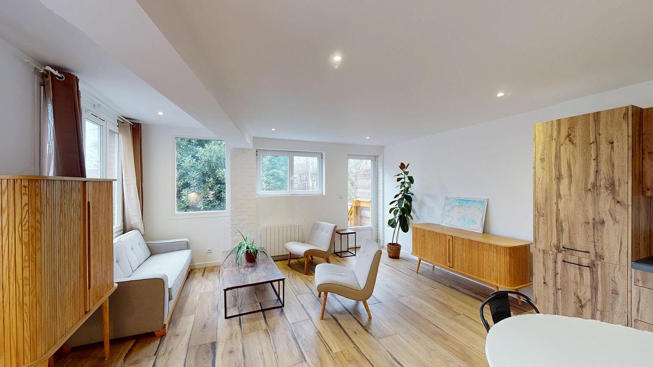 Квартира за оренду для 980 EUR на місяць у Lambersart, Rue Desmazières