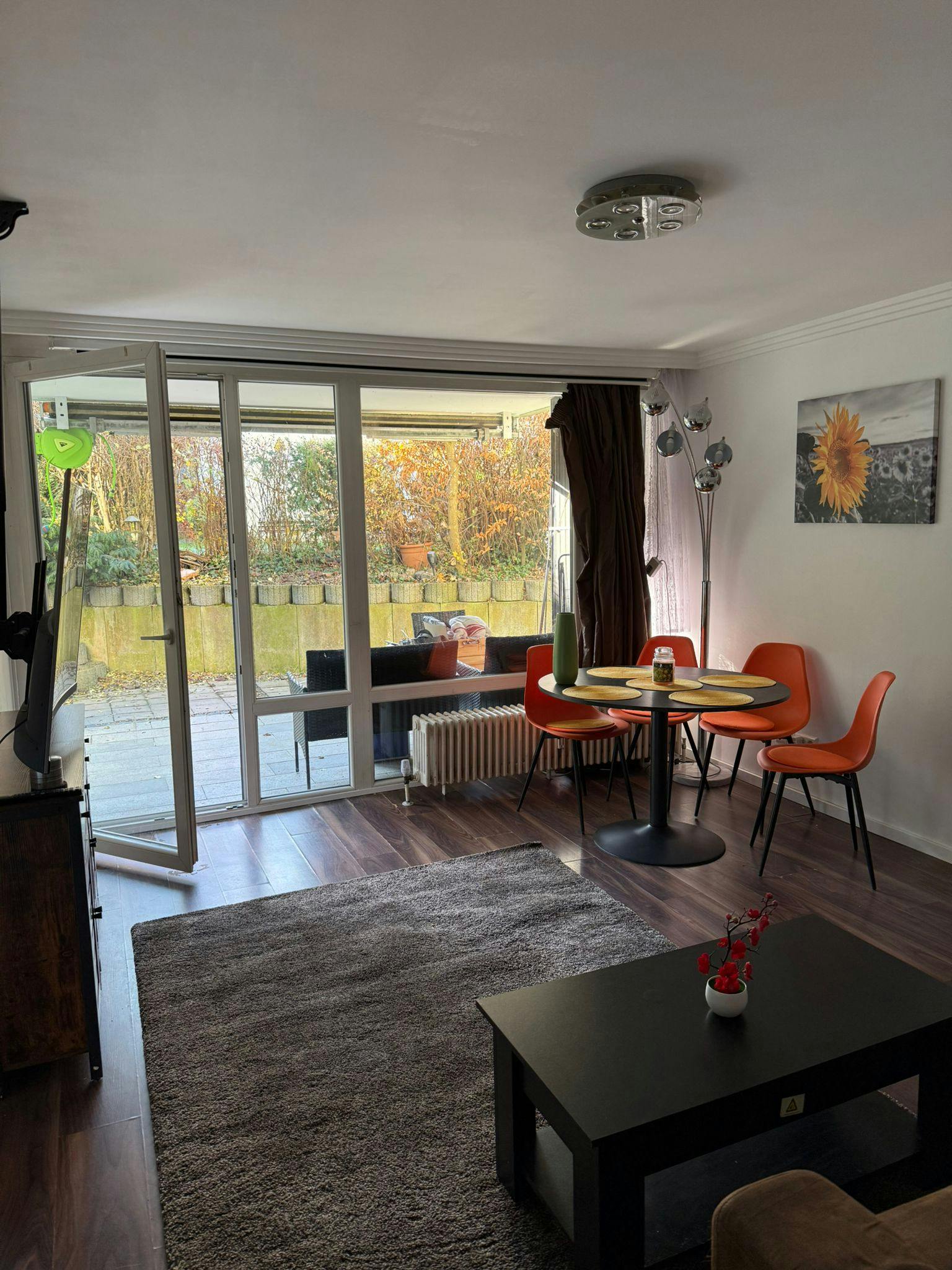 Apartment for rent for €1,750 per month in Steinenbronn, Goldäckerstraße