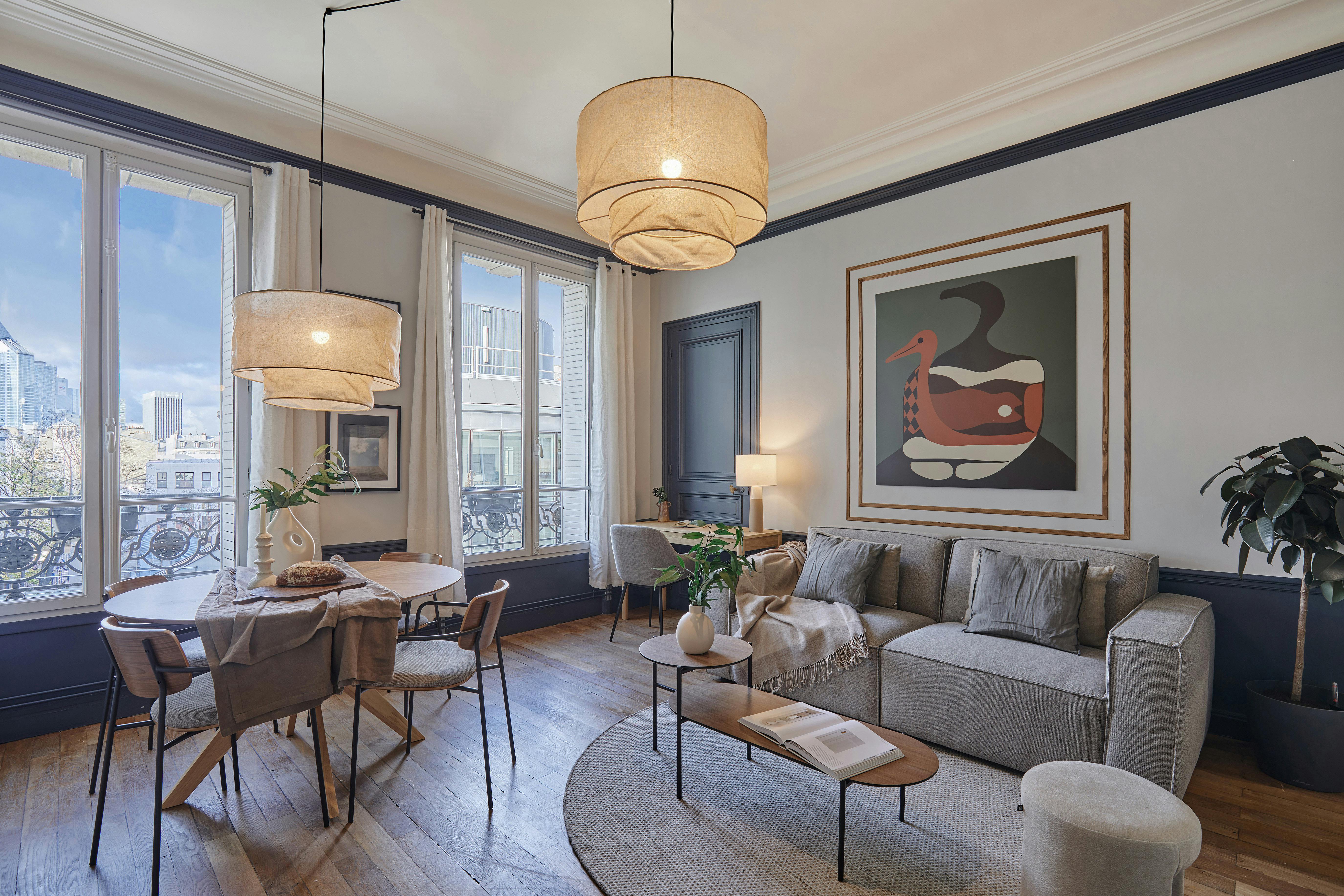 Apartment for rent for €3,607 per month in Neuilly-sur-Seine, Rue des Huissiers