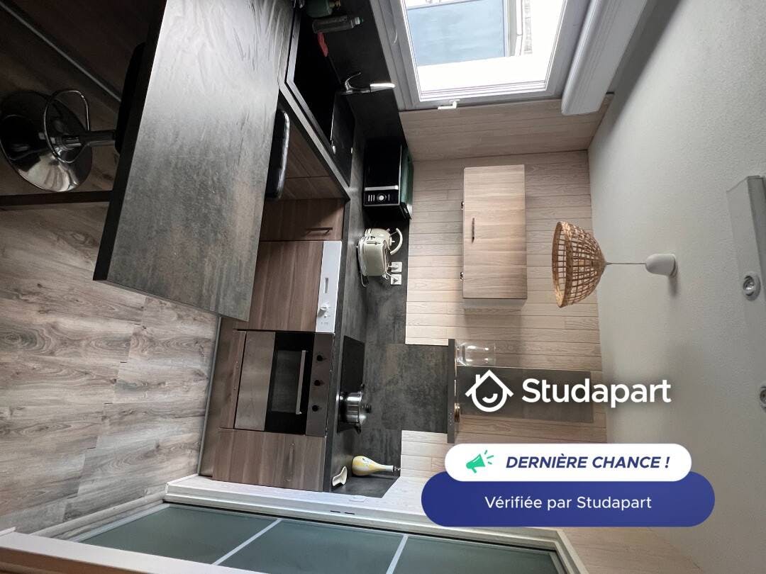 Apartment for rent for €800 per month in Bègles, Rue des Tiocs