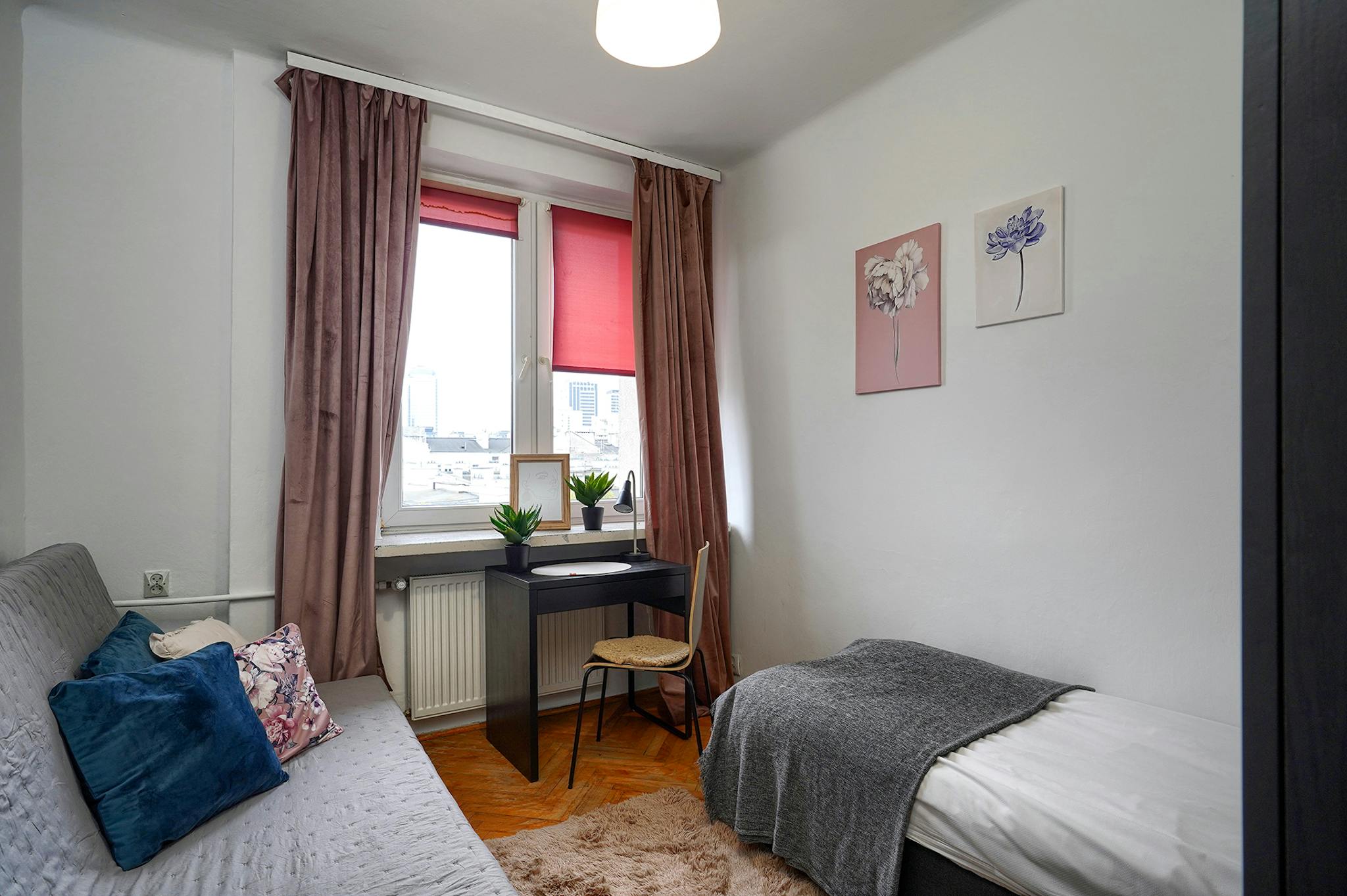 aleja Solidarności, Warsaw preview