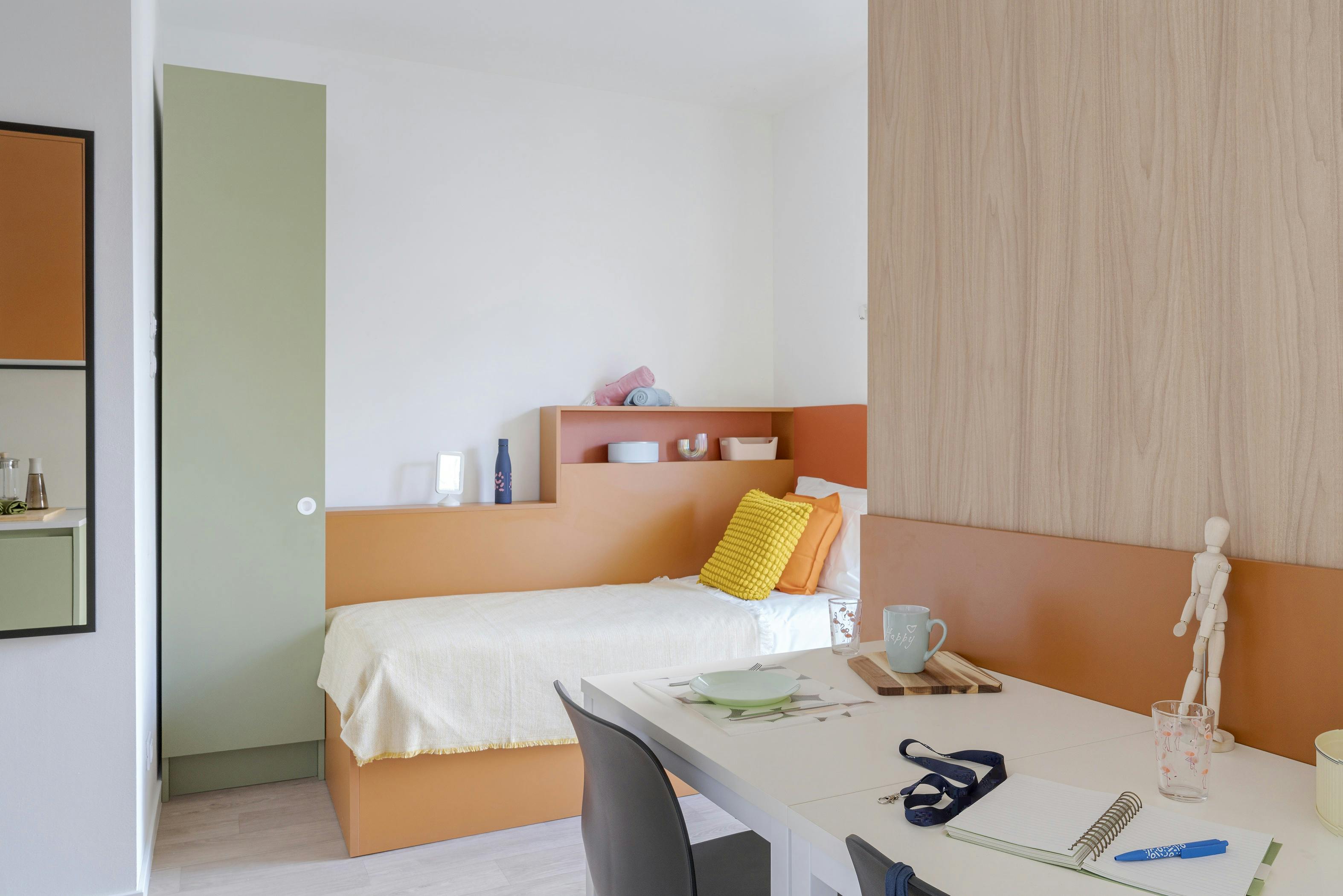 共用房间 正在以 €850 的月租出租，其位于 Florence, Via Panciatichi