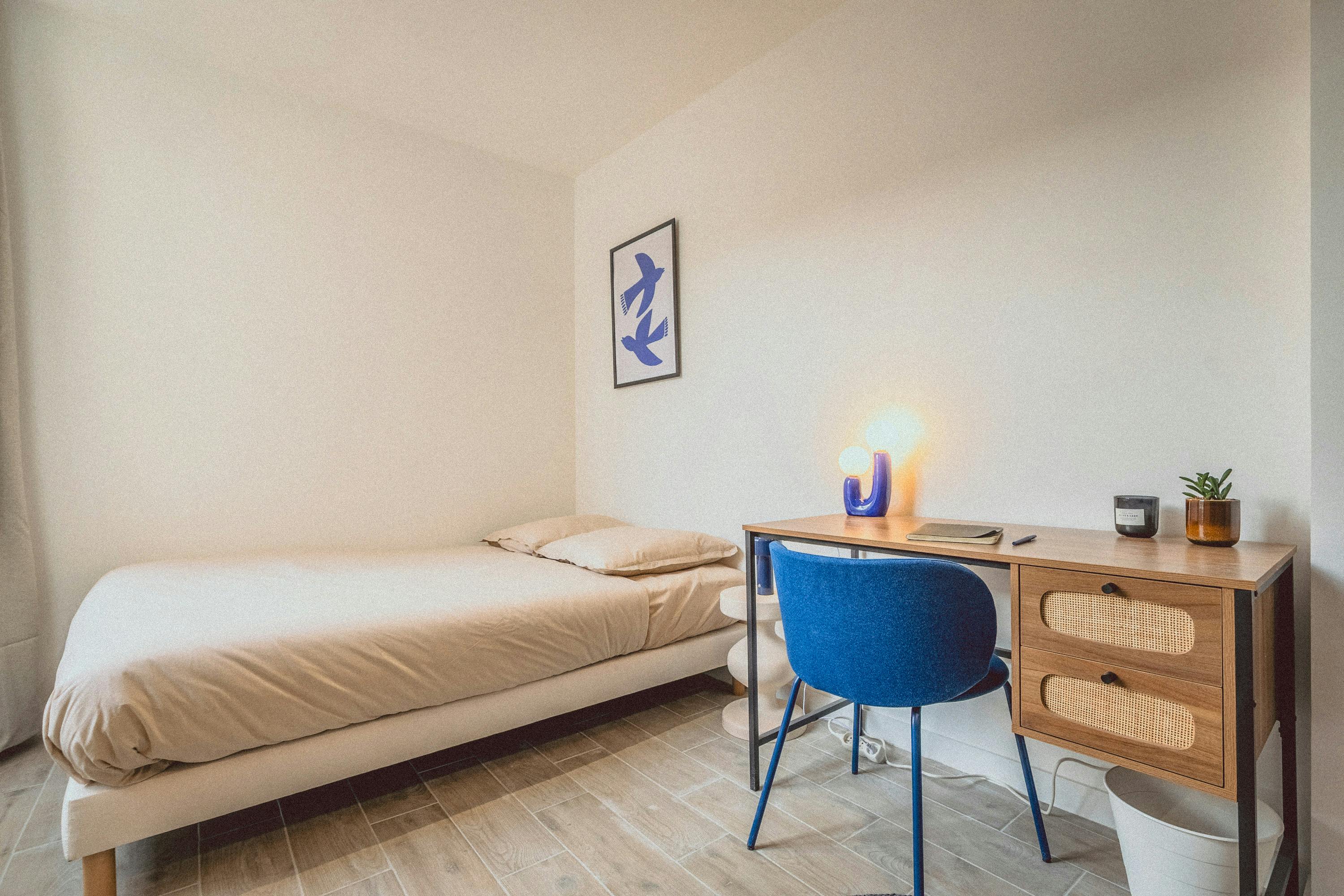 Private room for rent for €670 per month in Montreuil, Rue de l'Église