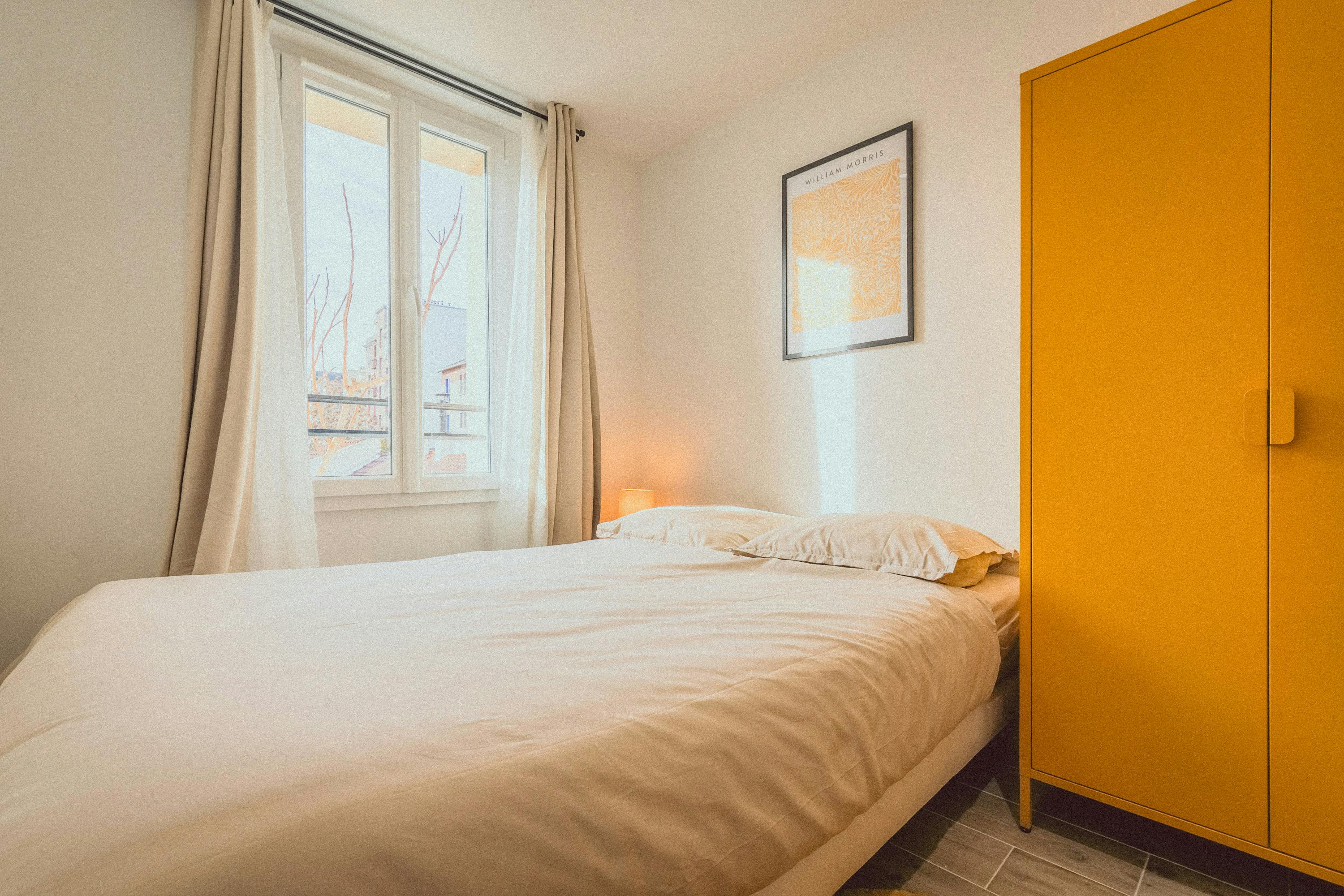 Private room for rent for €595 per month in Montreuil, Rue de l'Église
