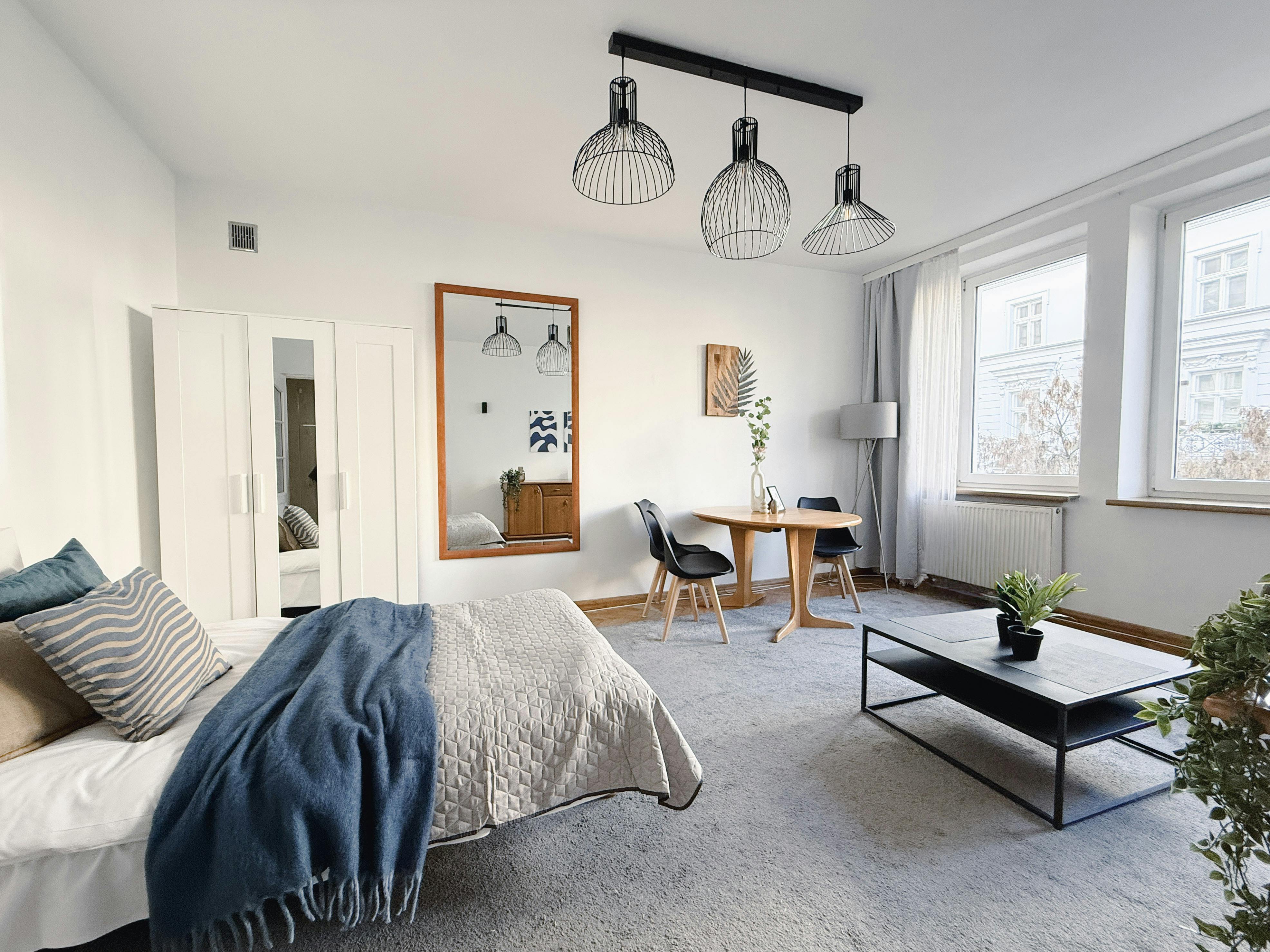 Hoża, Warsaw preview