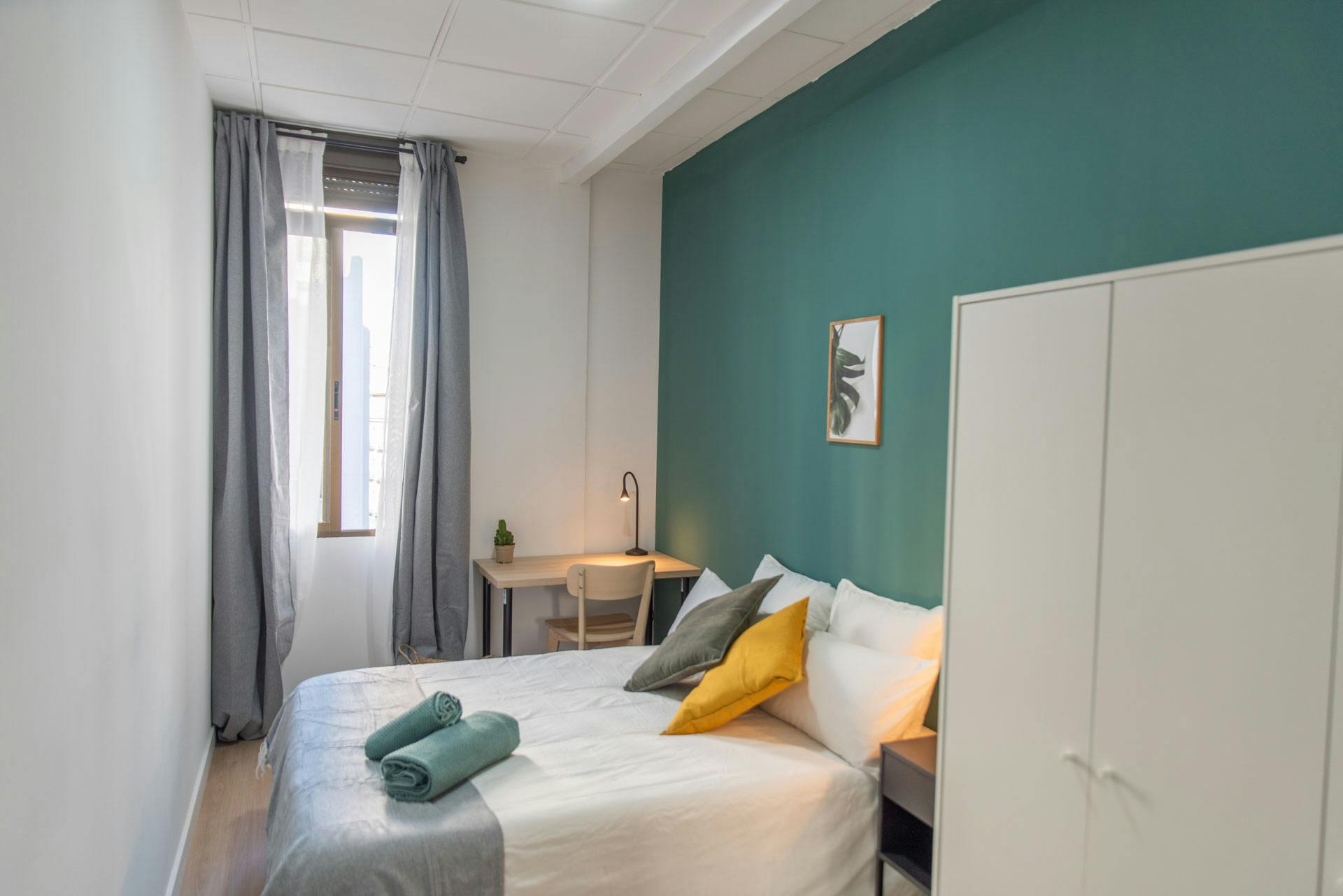 Single room Madrid, 1 bed, 10m² — photo 11
