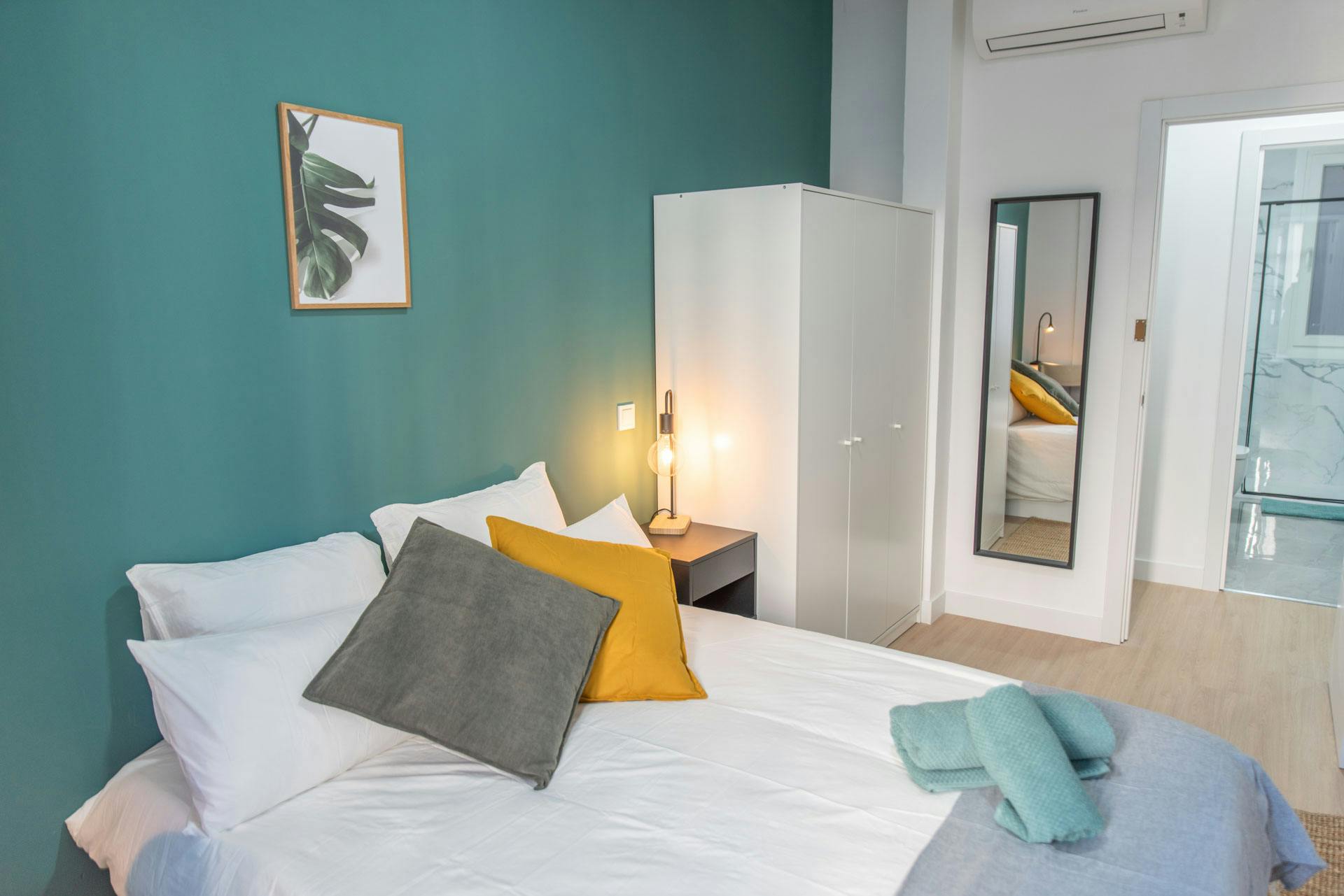 Single room Madrid, 1 bed, 10m² — photo 12