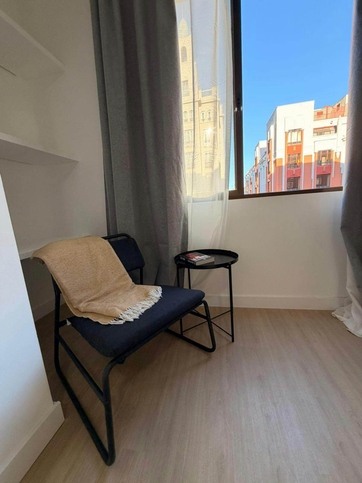 Single room Madrid, 1 bed, 13m² — photo 8