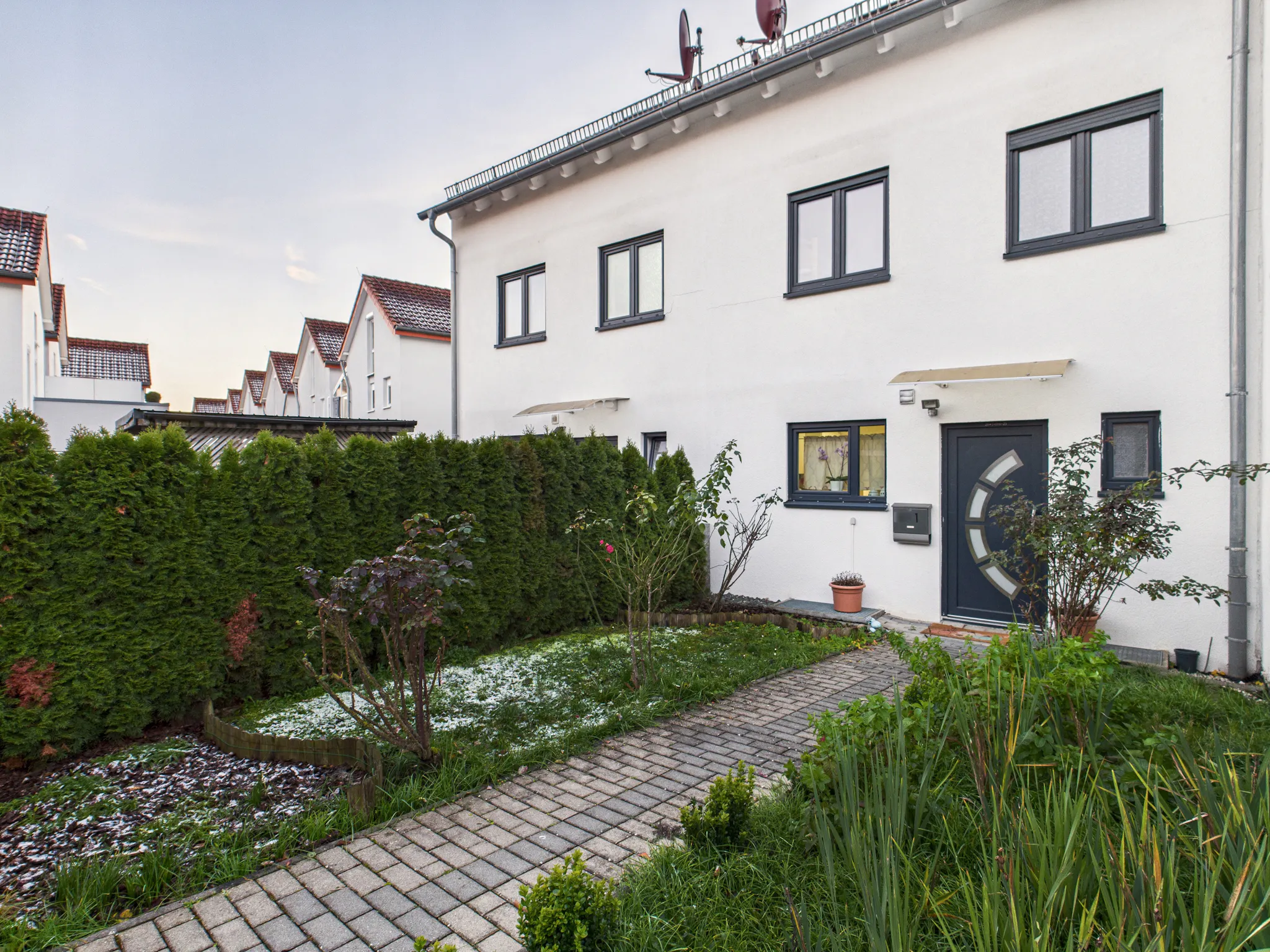 4-Bedroom House in Krotenäckerweg, Sindelfingen 1