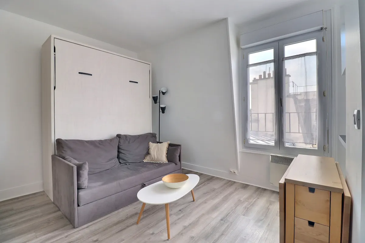 Apartment in Rue de Verneuil, Paris (1671320) ROOM