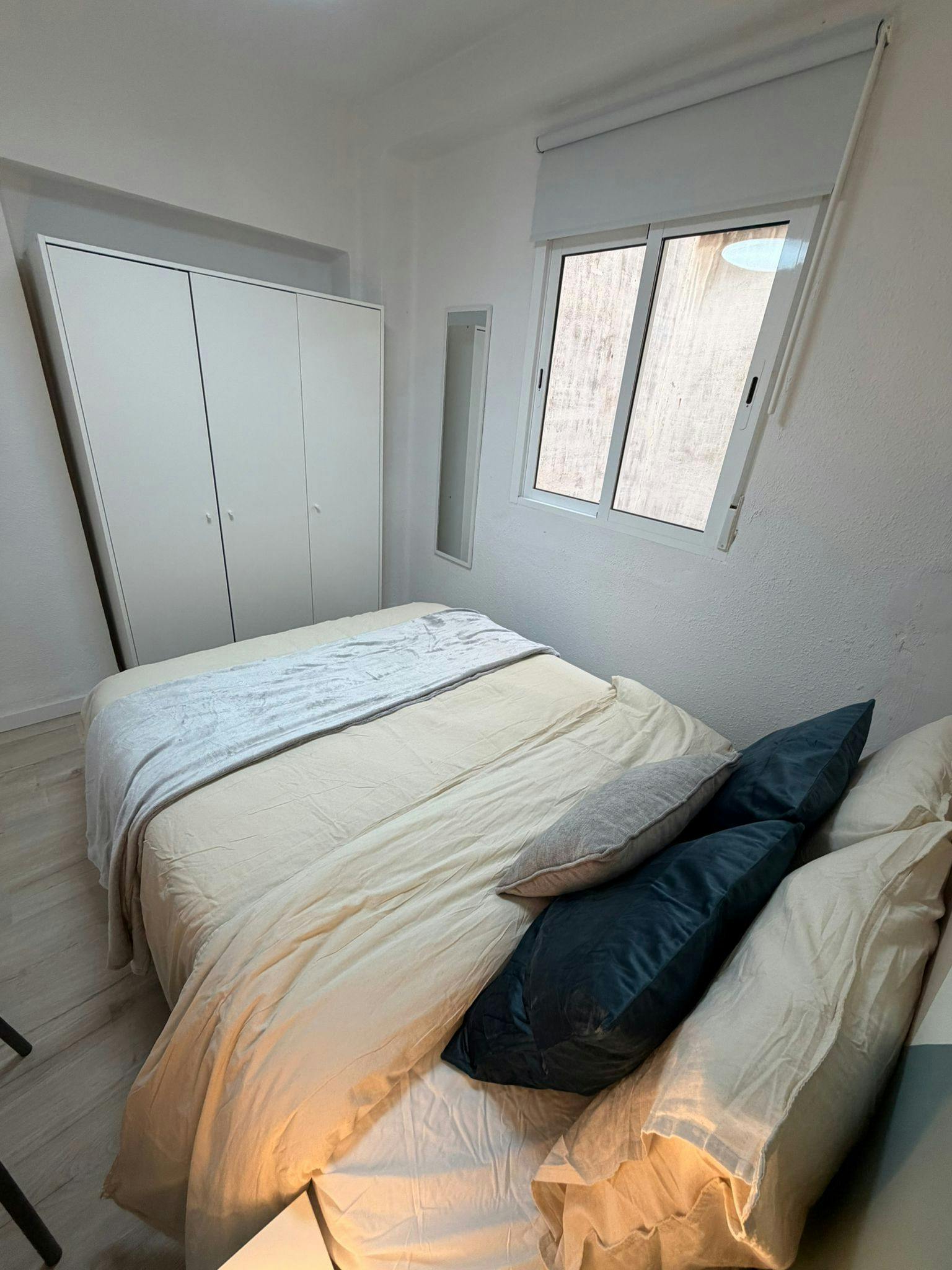 Single room Valencia, 1 bed, 6m² — photo 5
