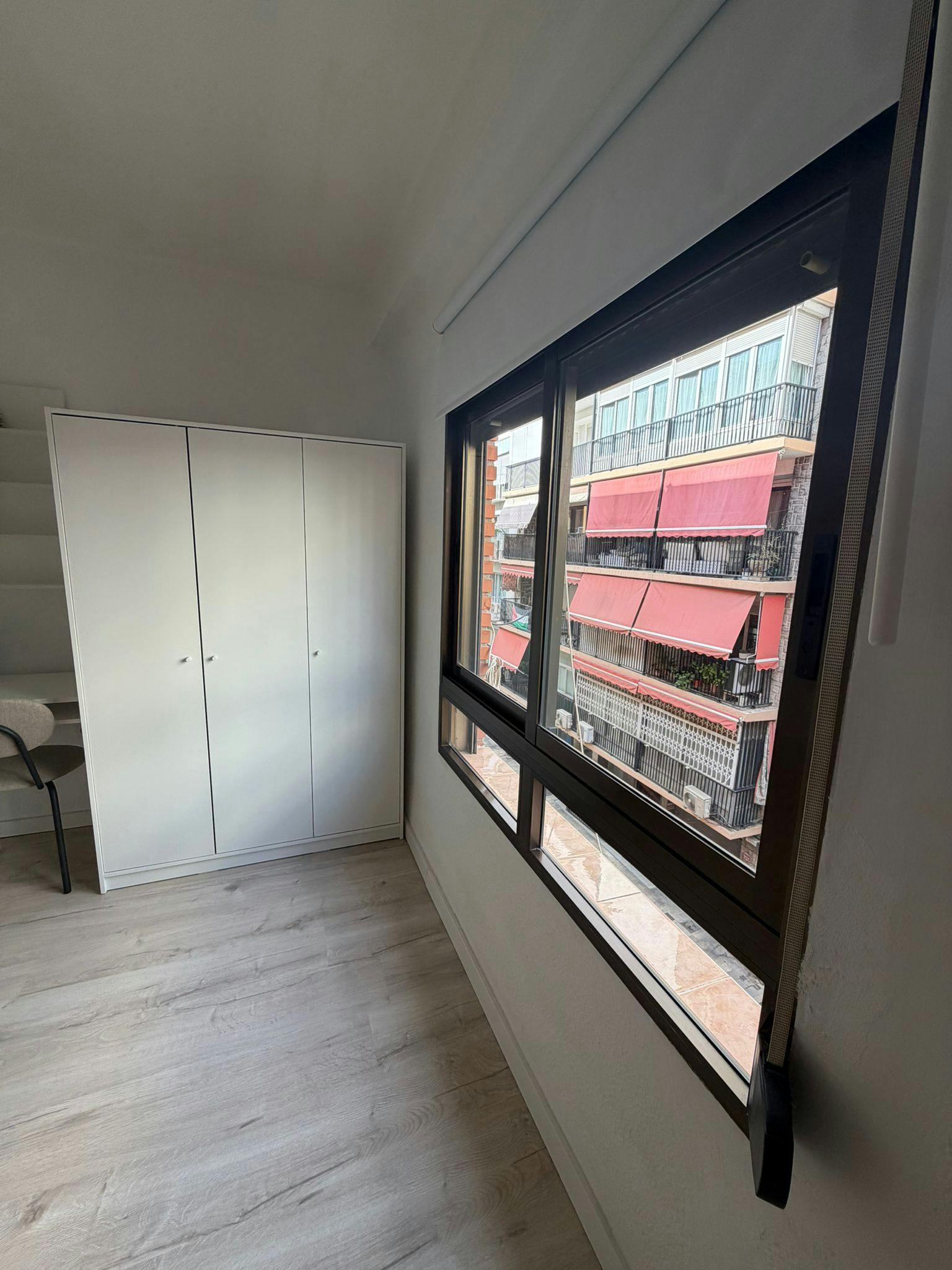 Single room Valencia, 1 bed, 10m² — photo 7