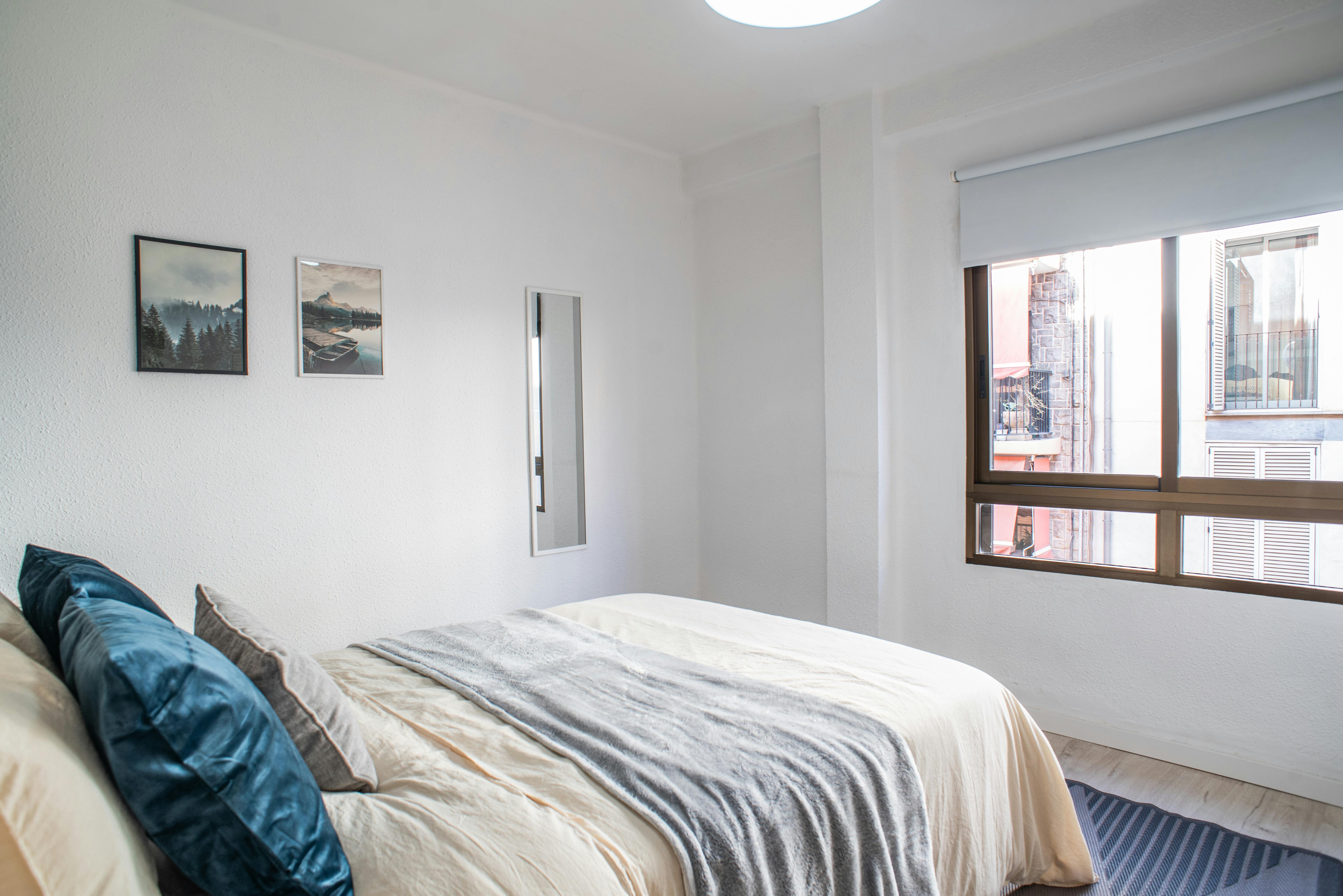 Carrer de Guillem Sorolla, Valencia preview