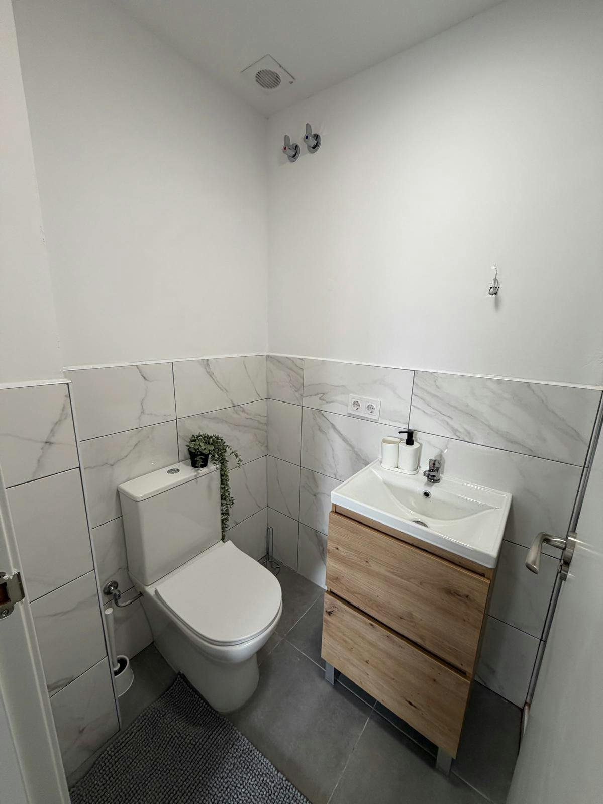 Single room Valencia, 1 bed, 10m² — photo 7