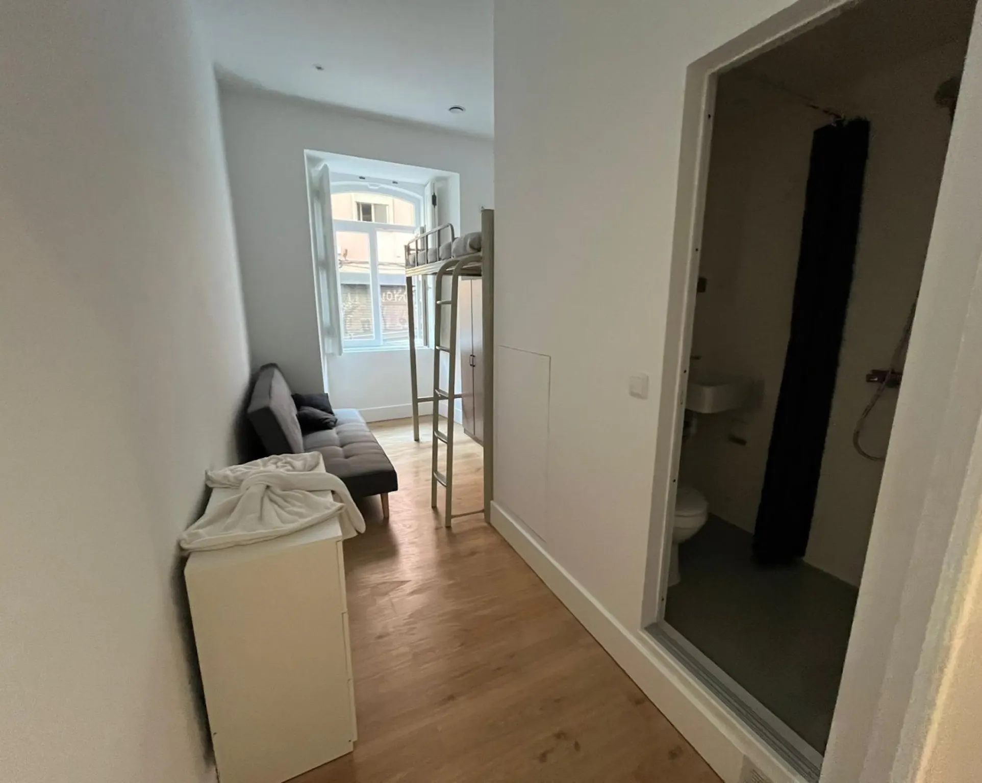 Rua Maria, Lisbon preview