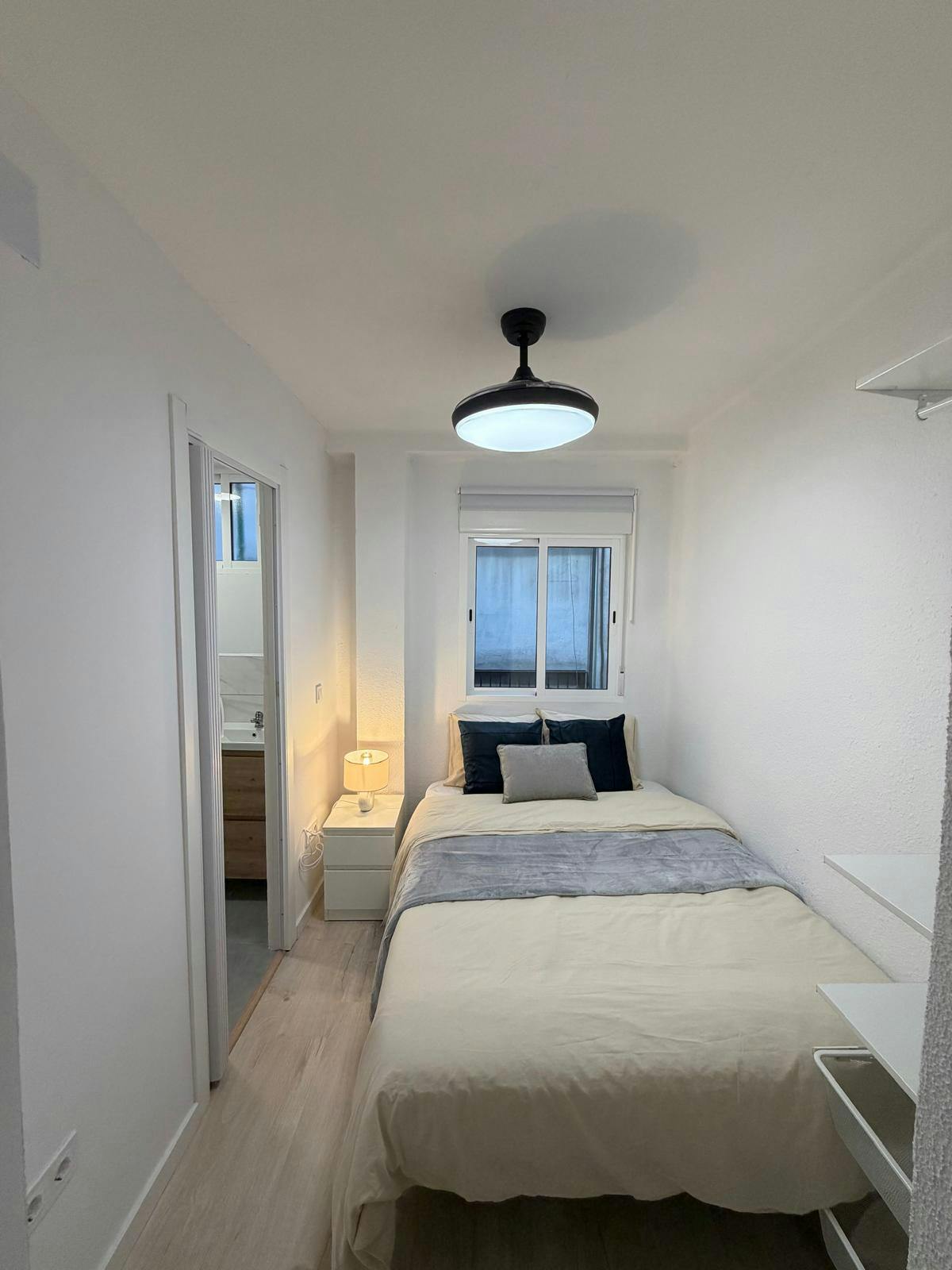 Single room Valencia, 1 bed, 5m² — photo 7