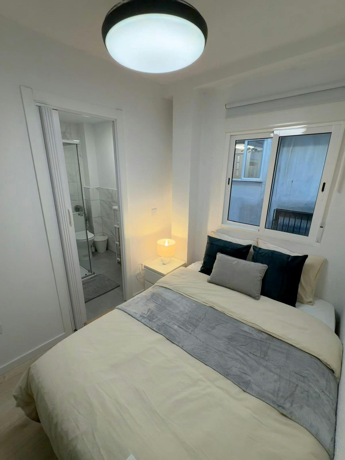 Single room Valencia, 1 bed, 5m² — photo 6