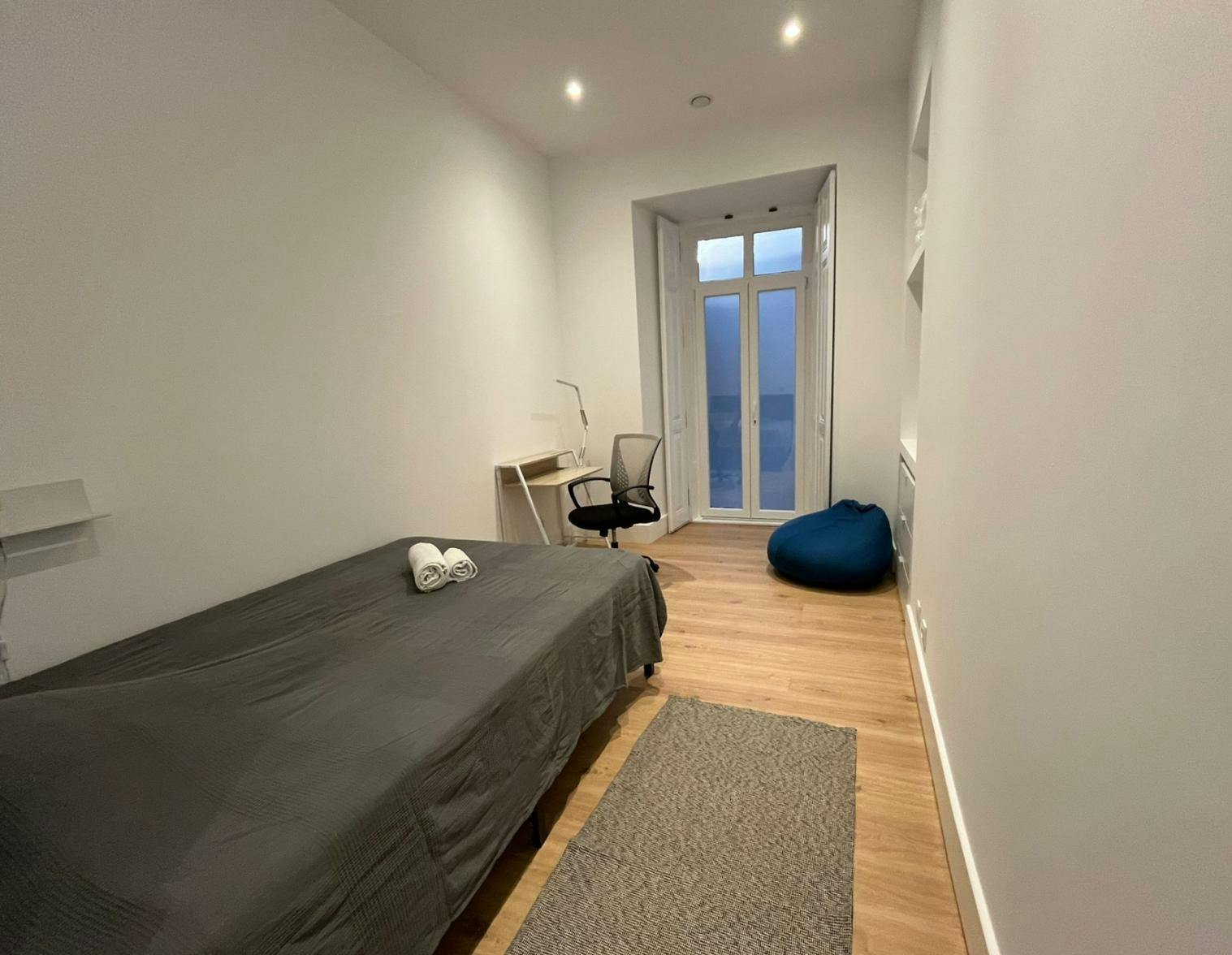 Rua Maria, Lisbon preview