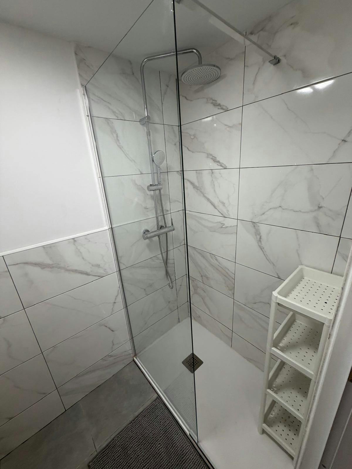 Single room Valencia, 1 bed, 13m² — photo 4