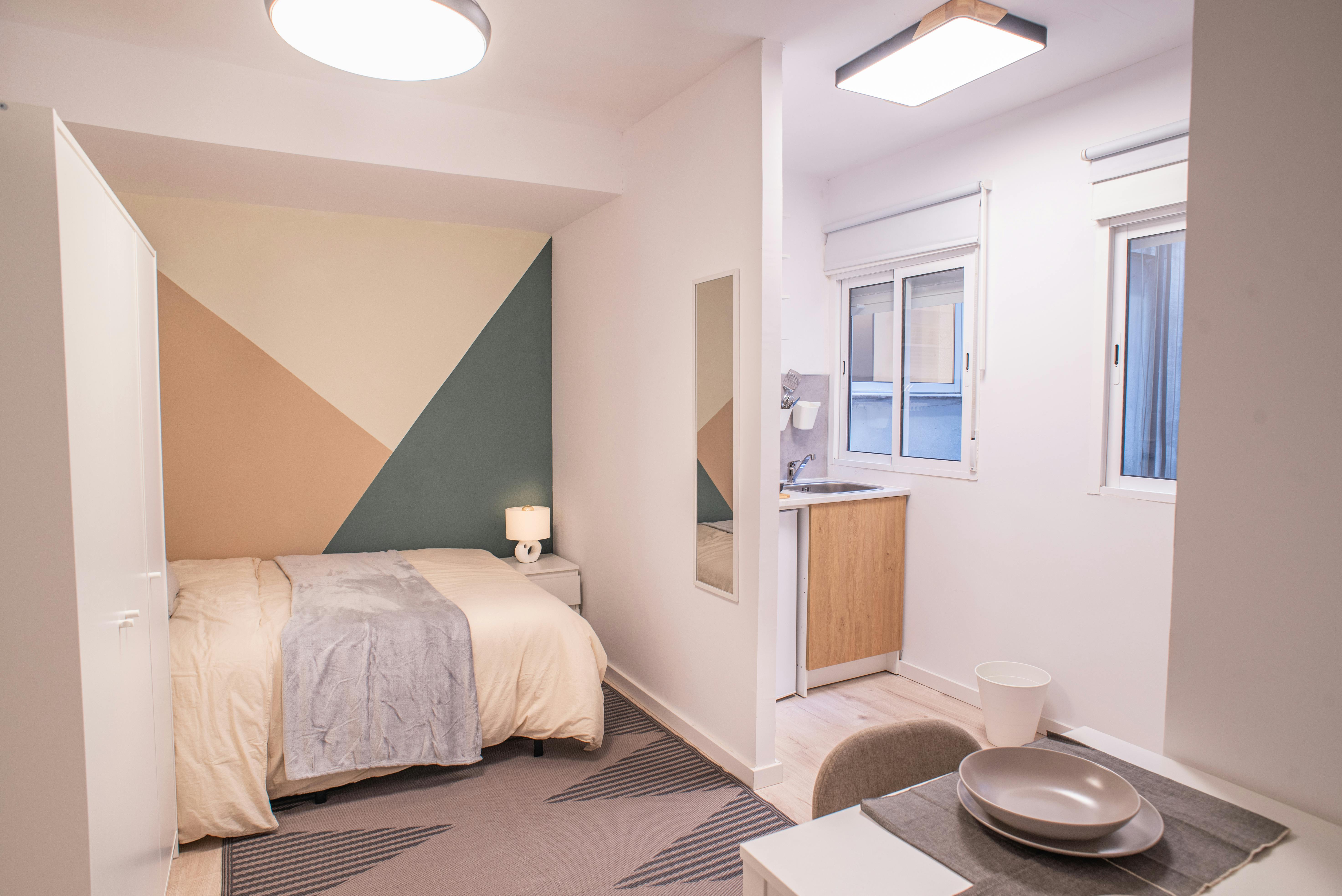 Carrer de Guillem Sorolla, Valencia Valencia