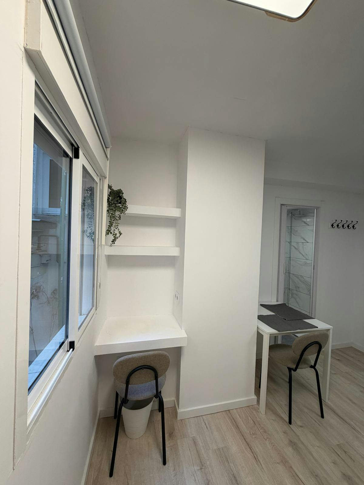 Single room Valencia, 1 bed, 13m² — photo 5