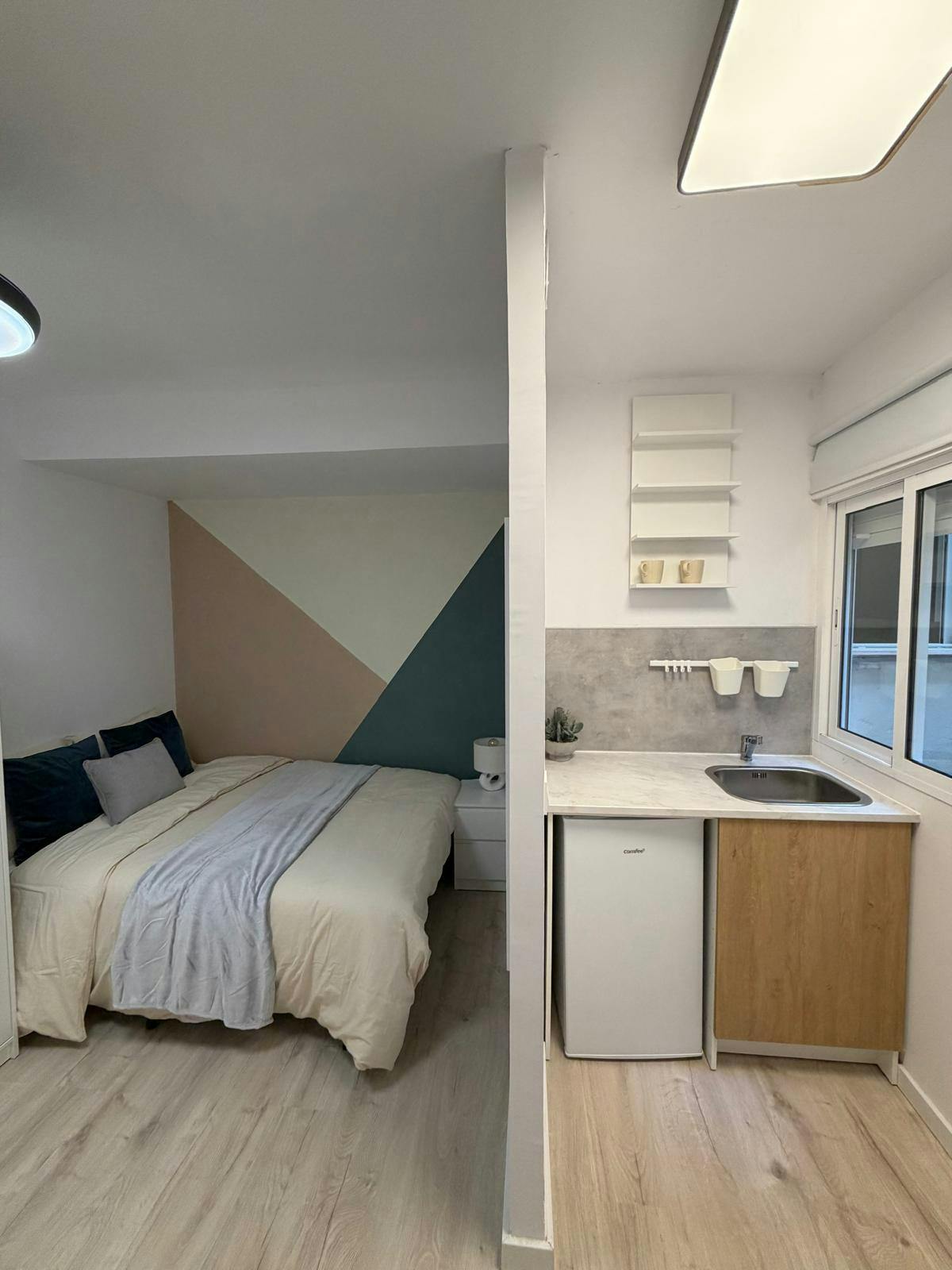 Single room Valencia, 1 bed, 13m² — photo 8