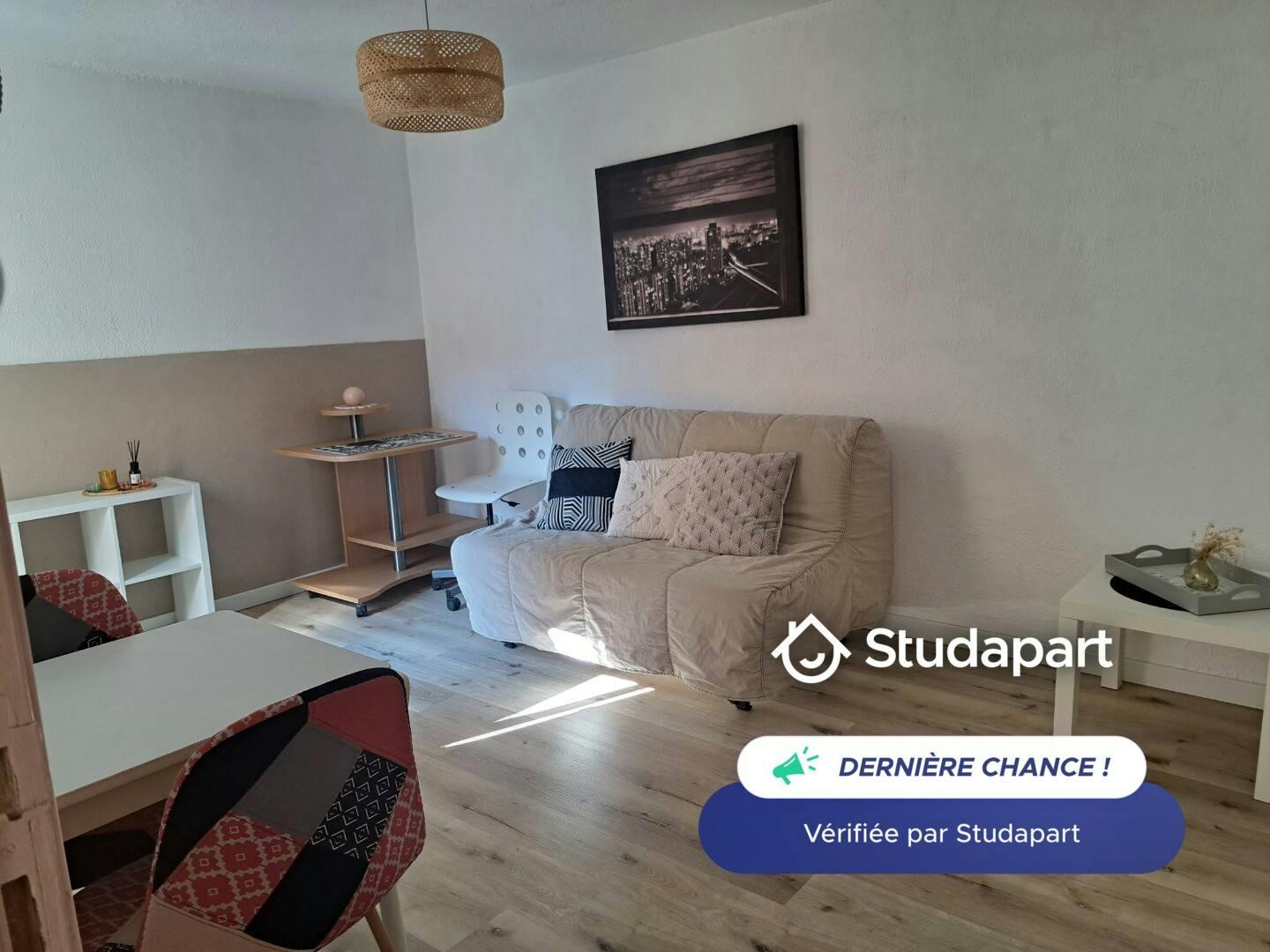 Apartamento para alugar por € 516 por mês em Avignon, Rue Ferruce