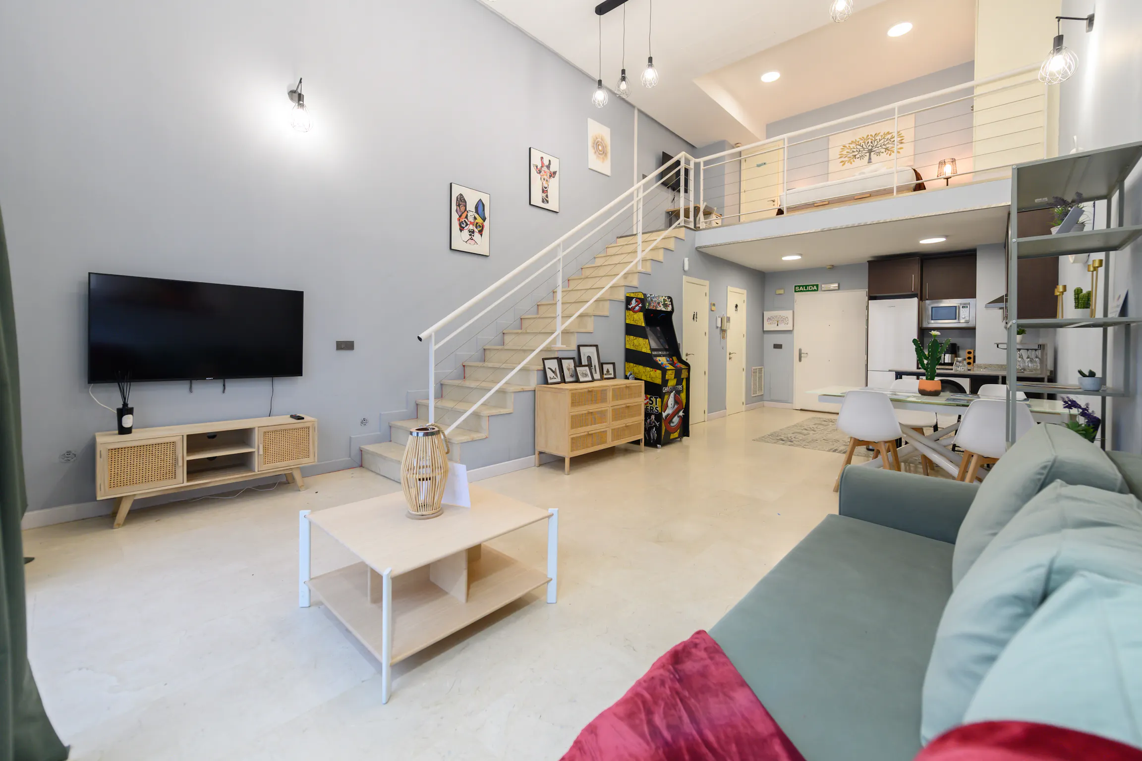1-Bedroom Apartment in Calle Laguna del Marquesado, Madrid (1671516) ROOM 2