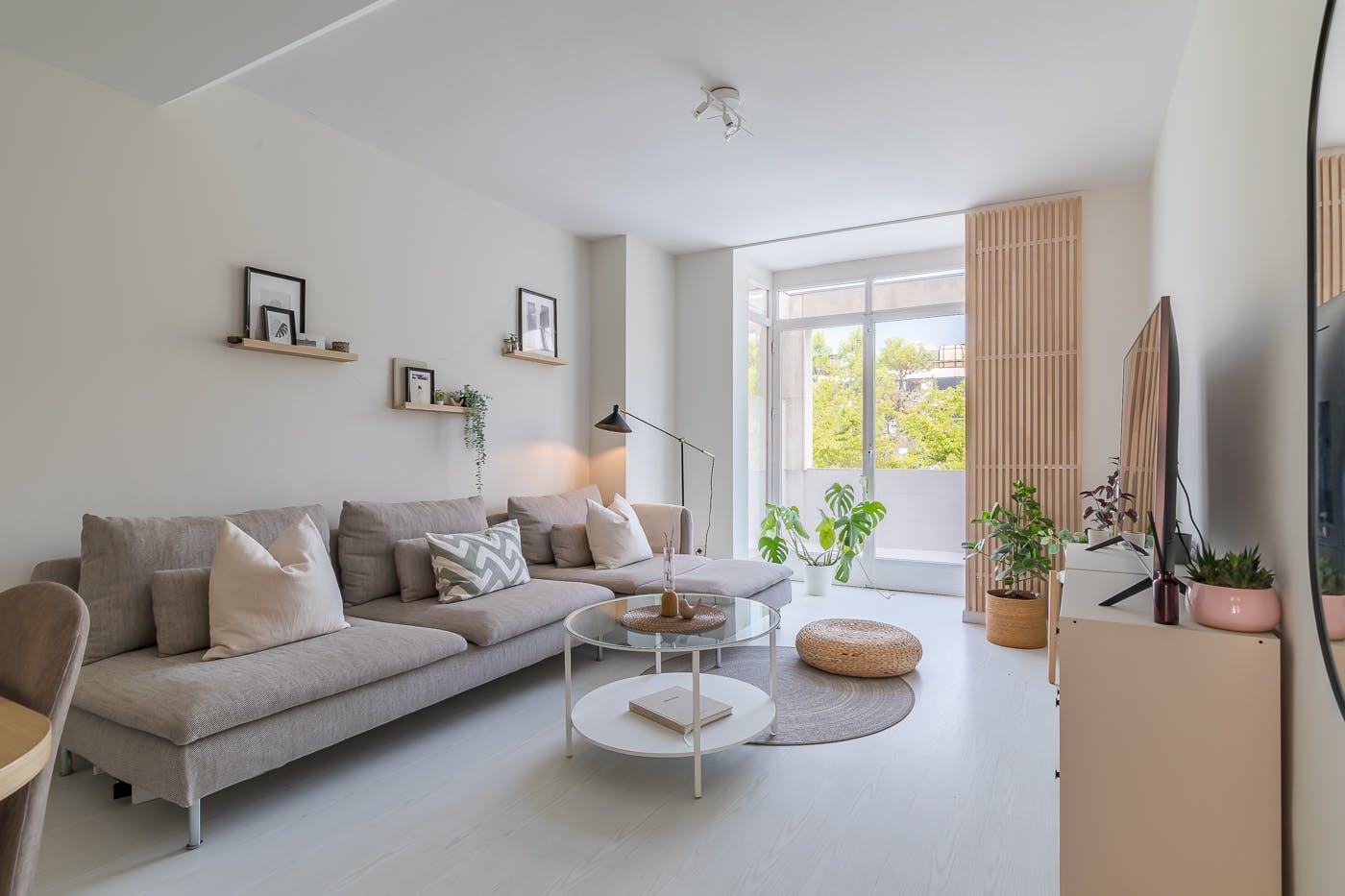 House for rent for €3,450 per month in Madrid, Avenida de Europa