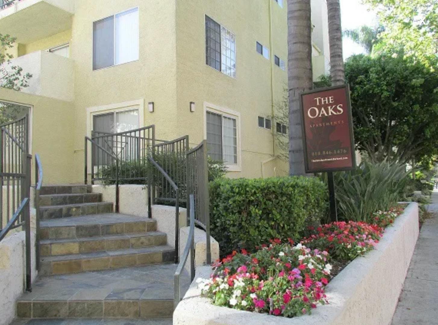 Private room for rent for $1,966 per month in Burbank, North Screenland Drive